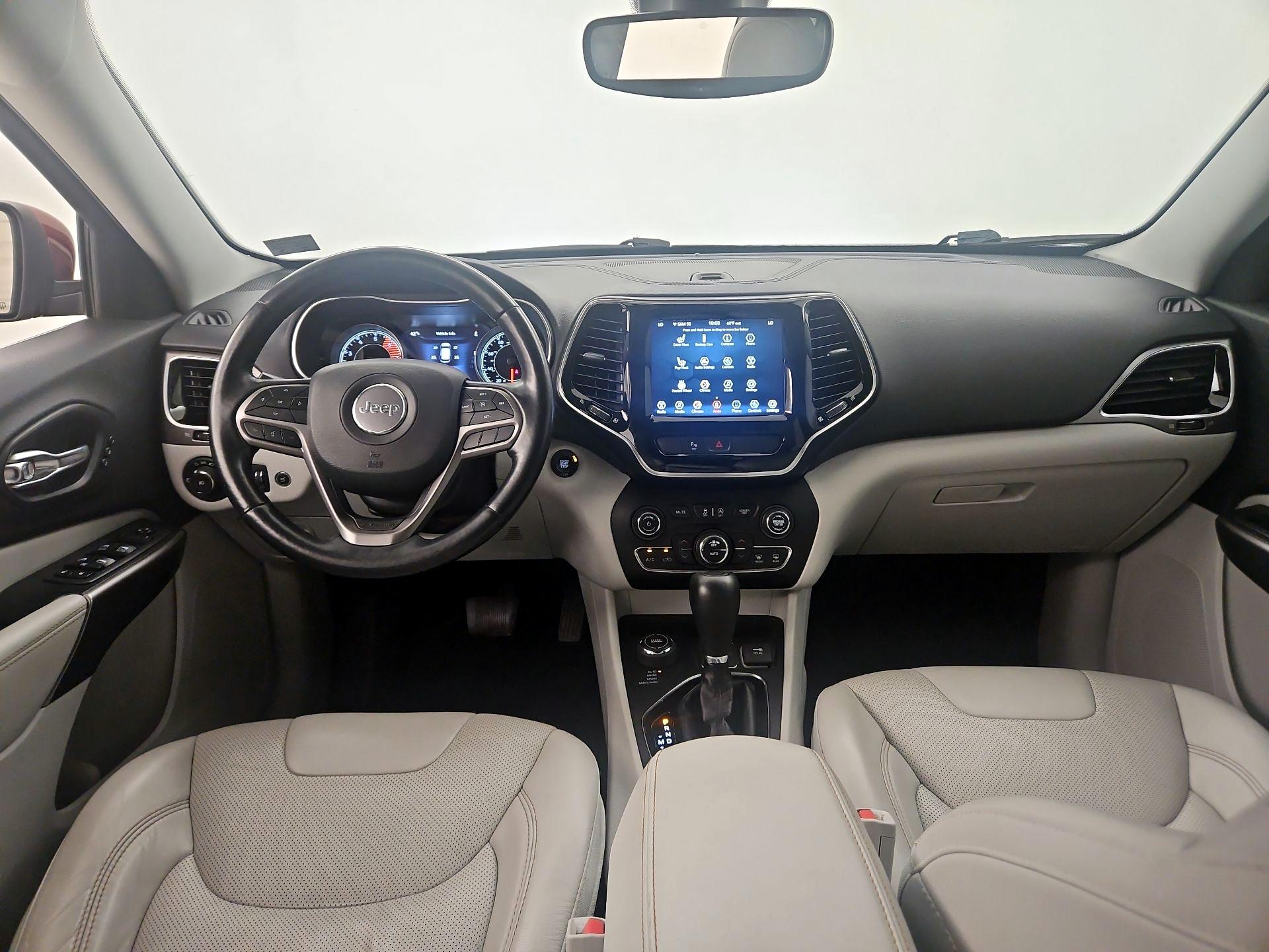 Thumbnail: 2020 Jeep Cherokee - 9