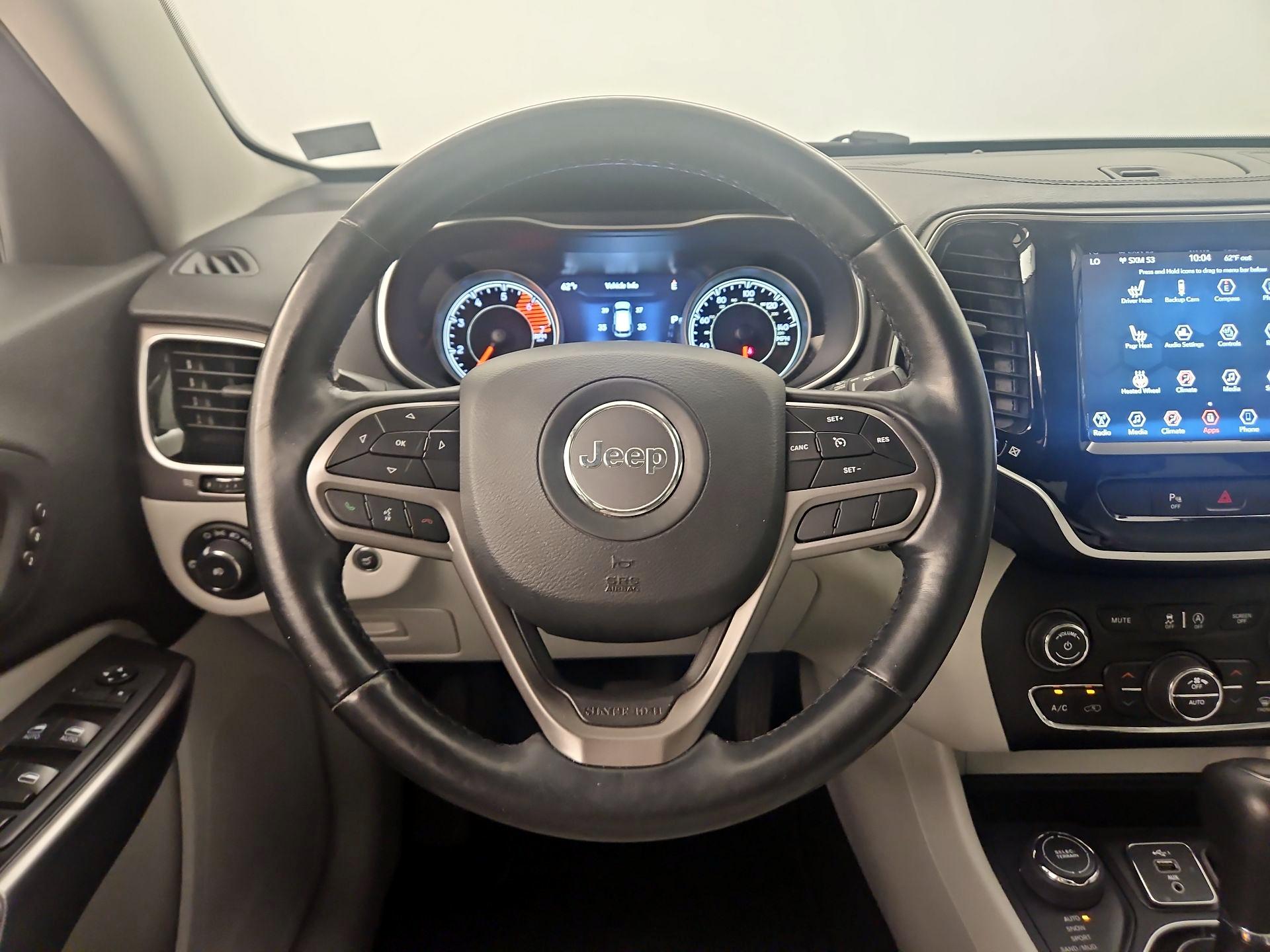 Thumbnail: 2020 Jeep Cherokee - 10