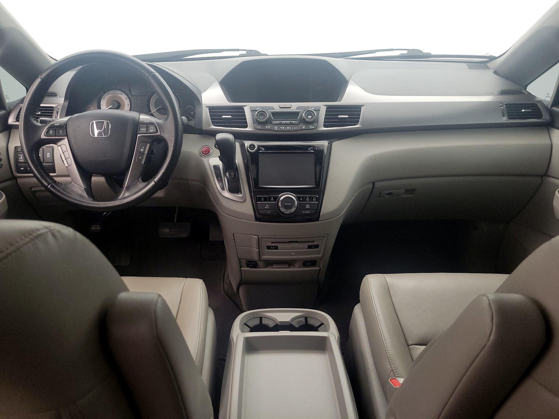 Thumbnail: 2015 Honda Odyssey - 9