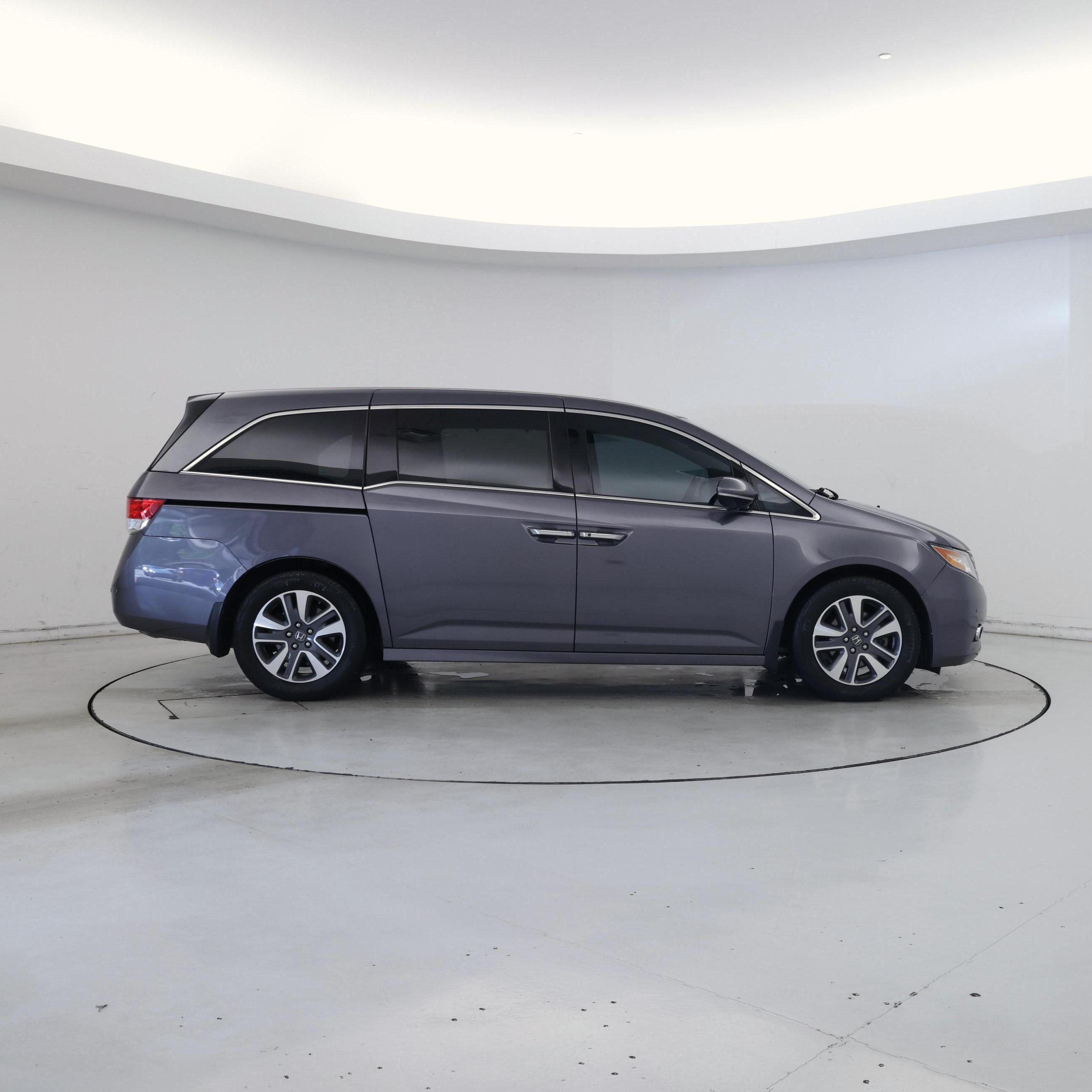 Thumbnail: 2015 Honda Odyssey - 7
