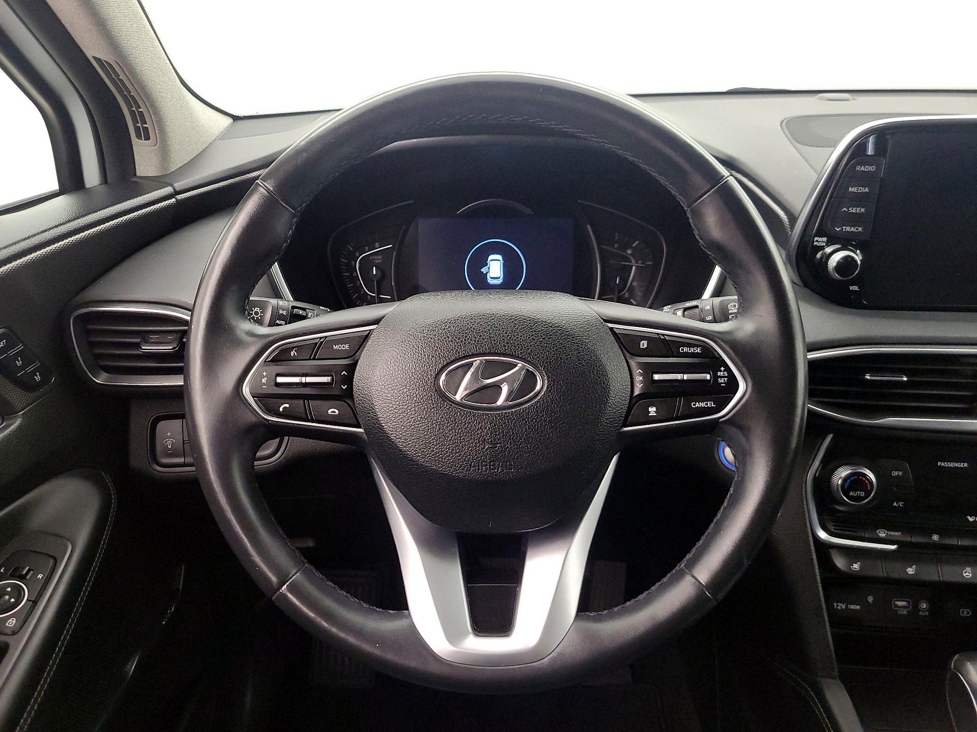 Thumbnail: 2019 Hyundai Santa Fe - 10