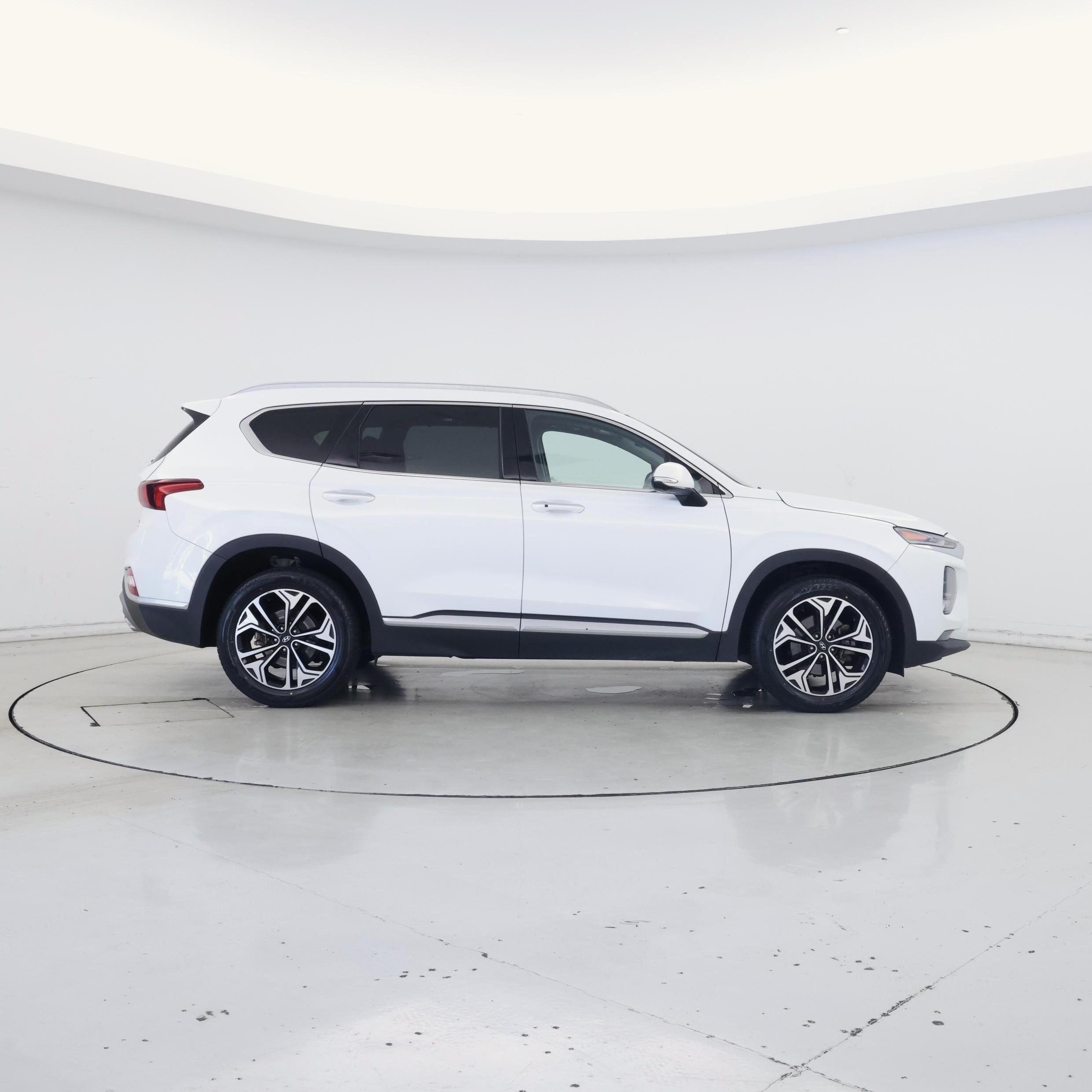 Thumbnail: 2019 Hyundai Santa Fe - 7