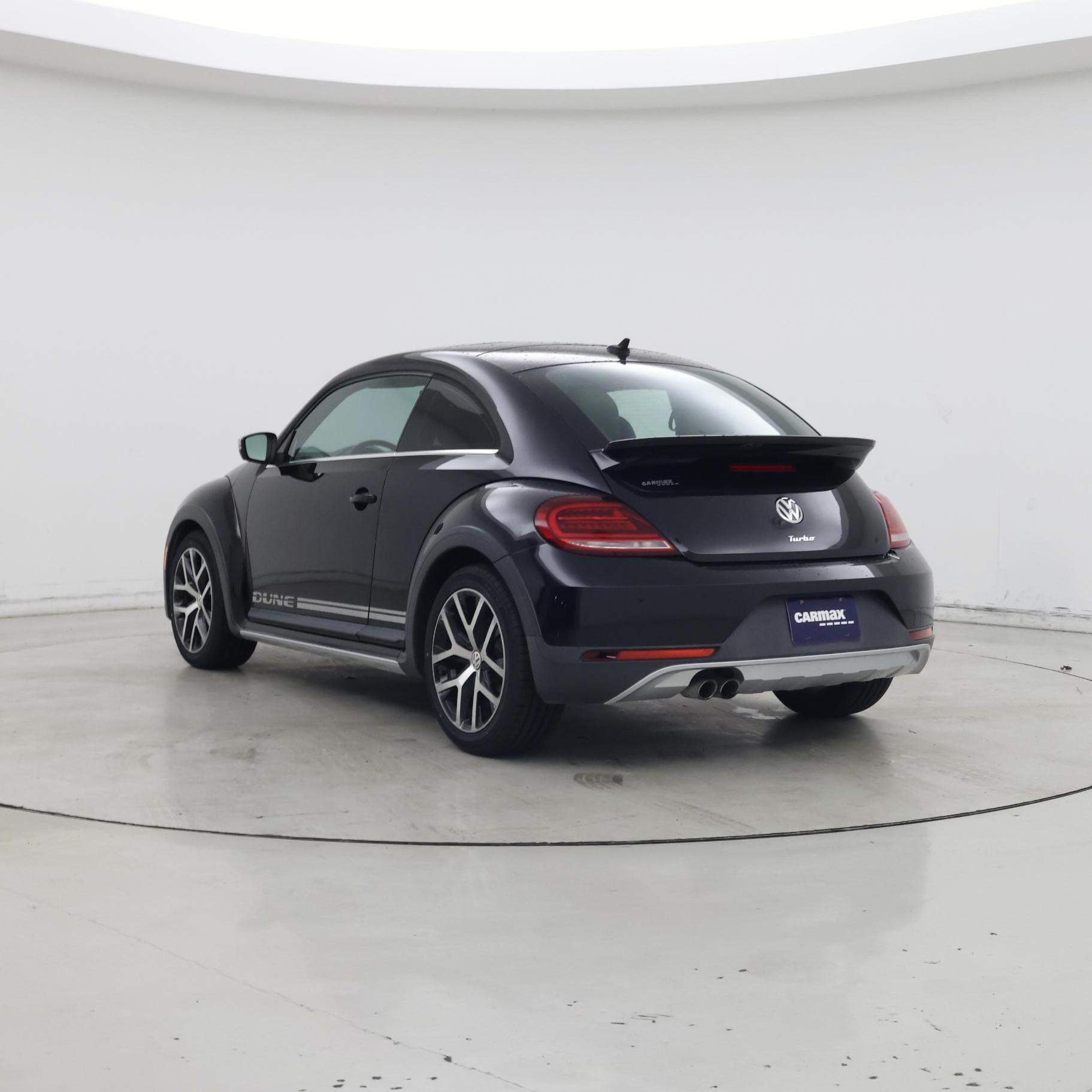 Thumbnail: 2018 Volkswagen Beetle - 2