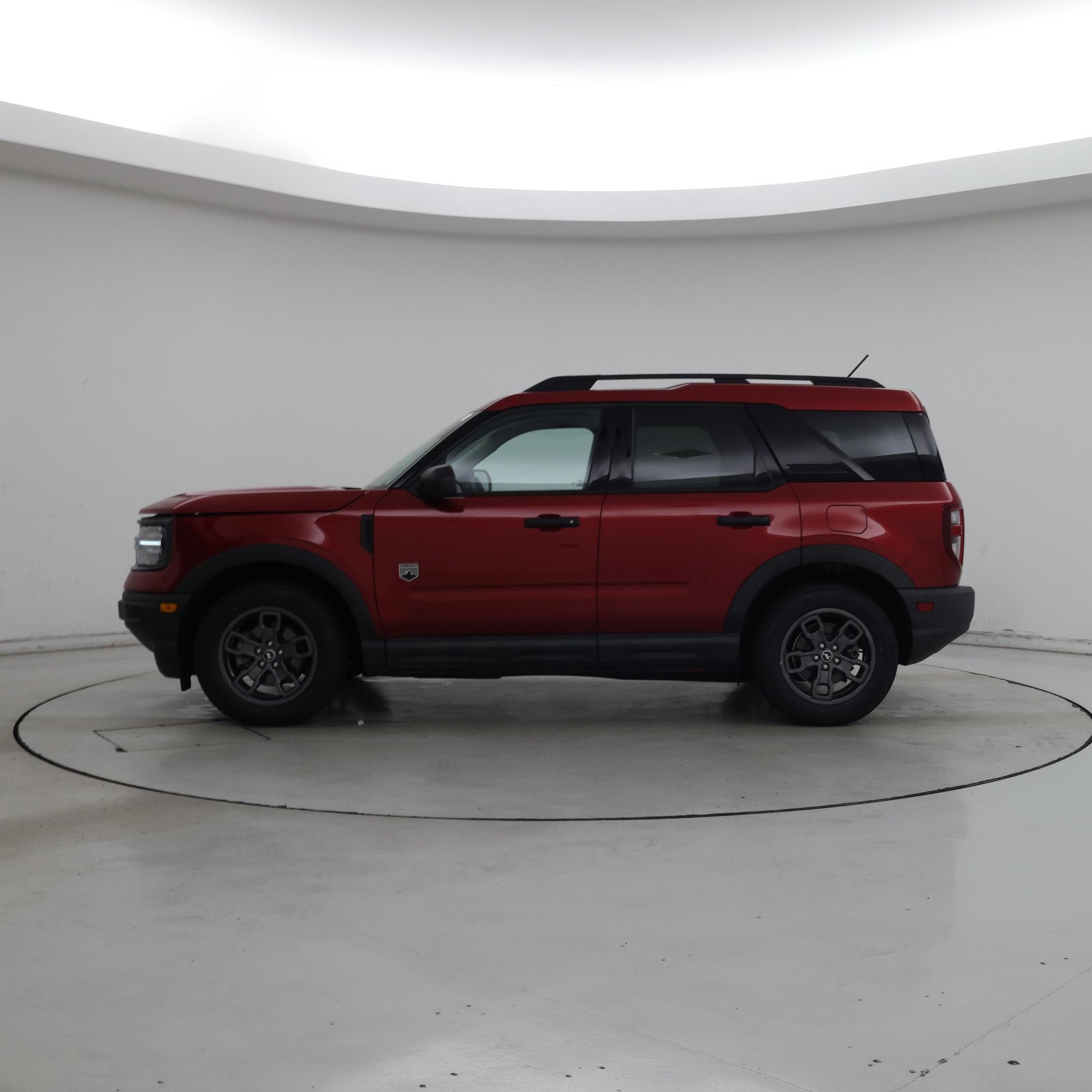 Thumbnail: 2021 Ford Bronco Sport - 3
