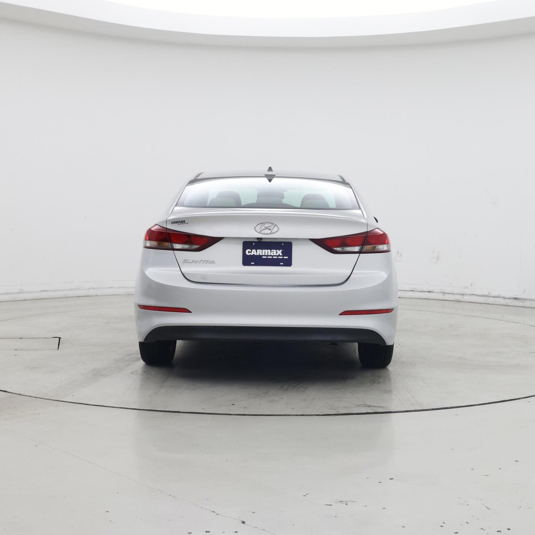 Thumbnail: 2017 Hyundai Elantra - 6