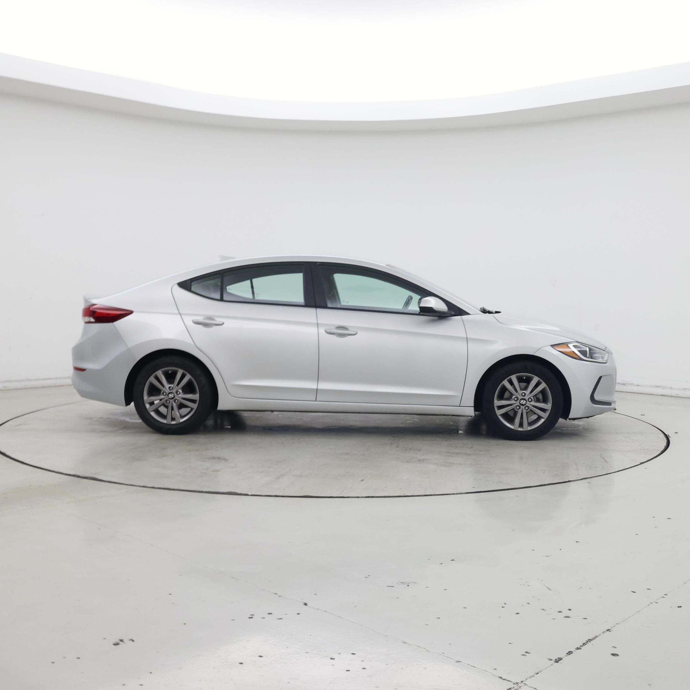Thumbnail: 2017 Hyundai Elantra - 7