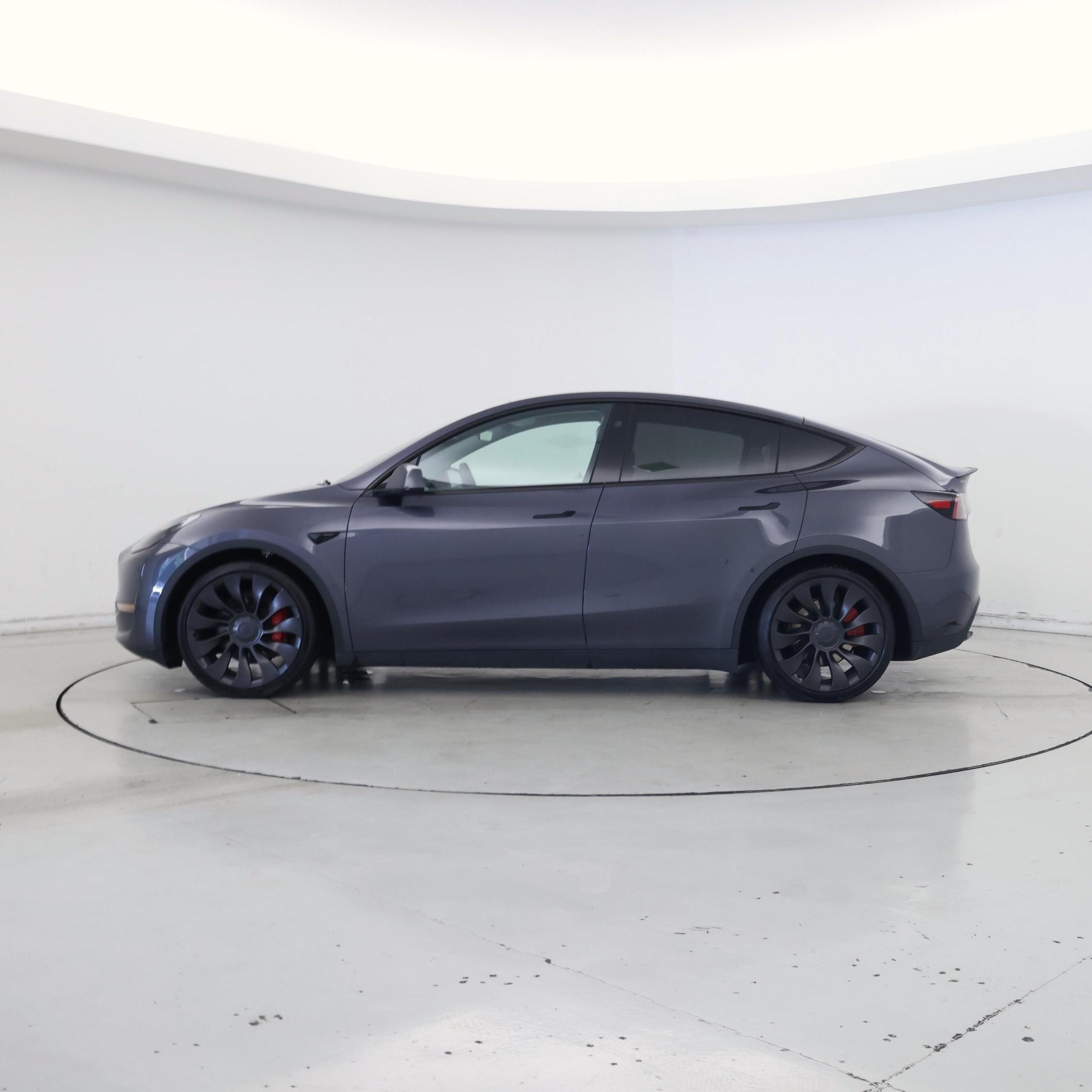 Thumbnail: 2023 Tesla Model Y - 3