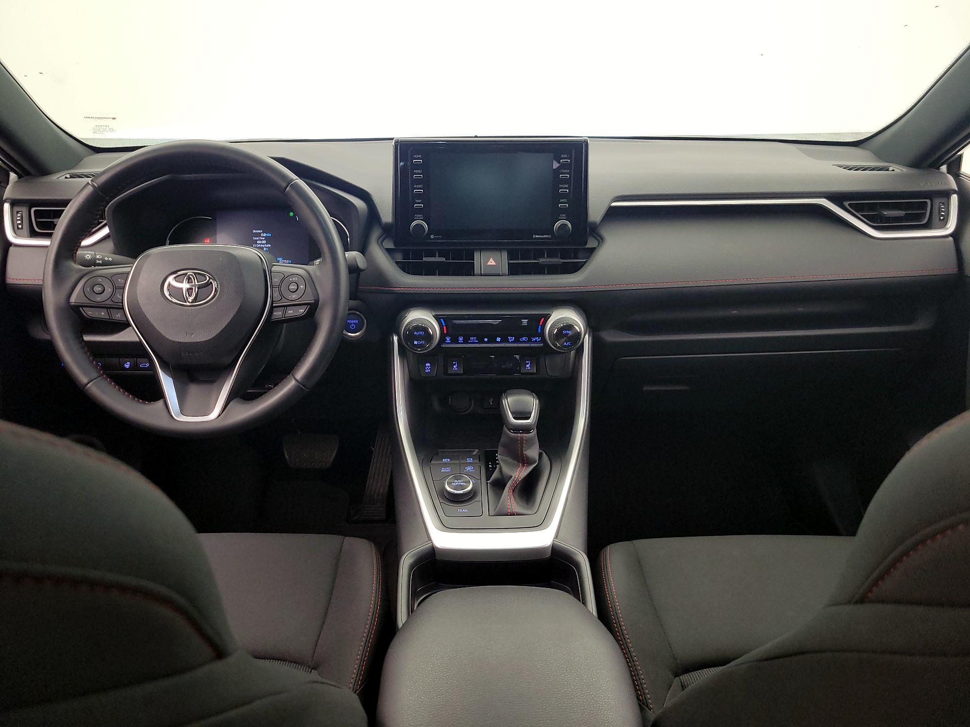 Thumbnail: 2021 Toyota RAV4 - 9