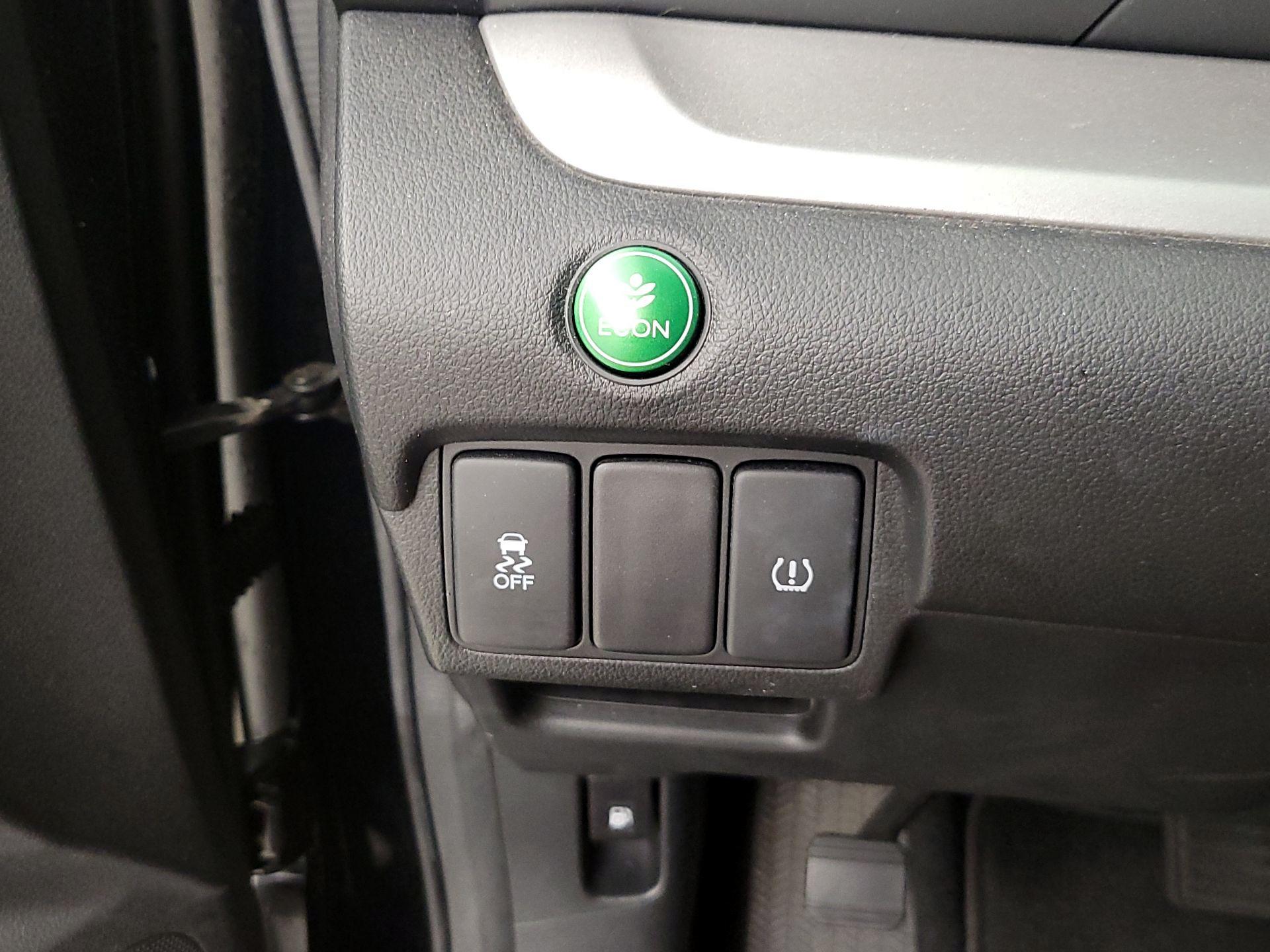 Thumbnail: 2014 Honda CR-V - 13