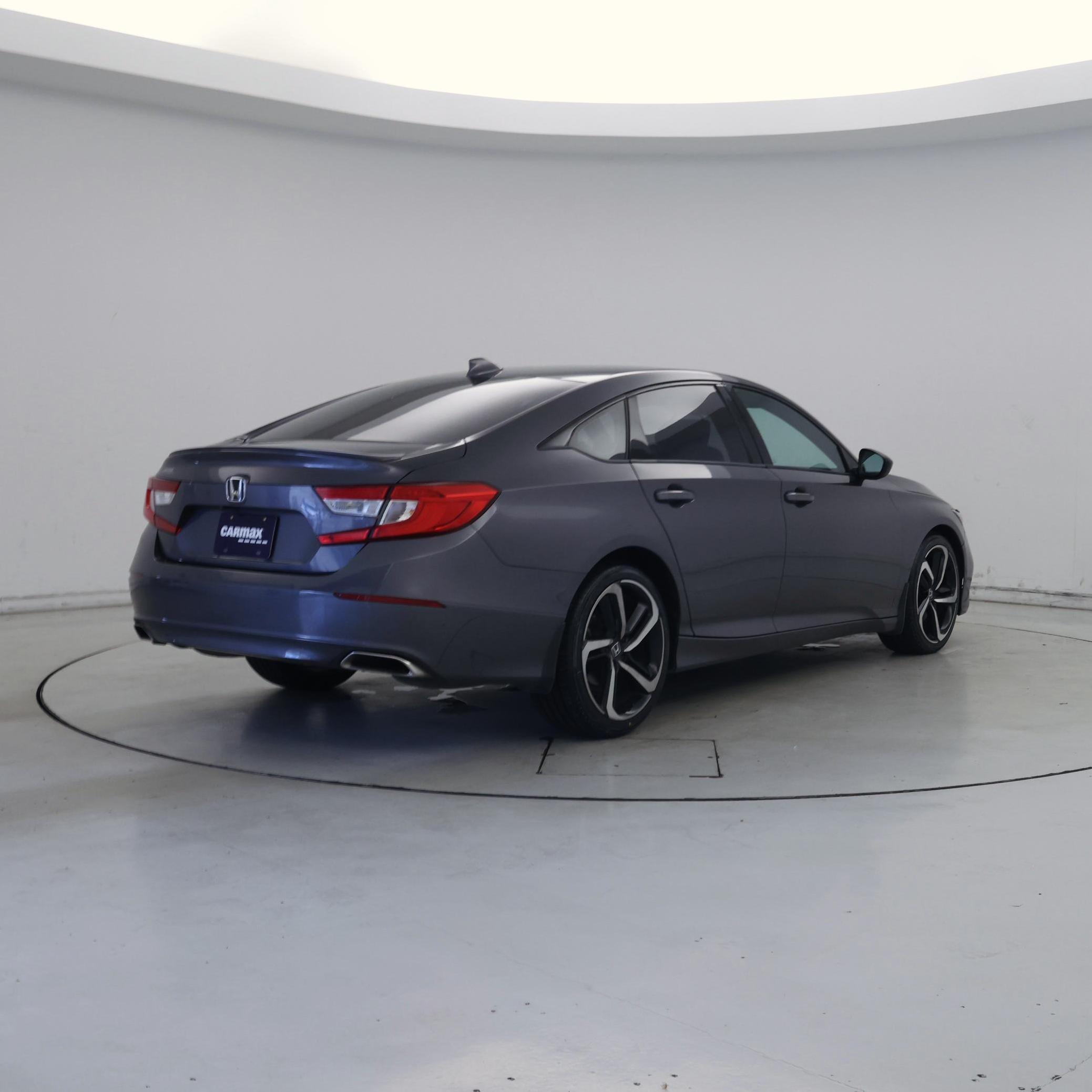 Thumbnail: 2018 Honda Accord - 8