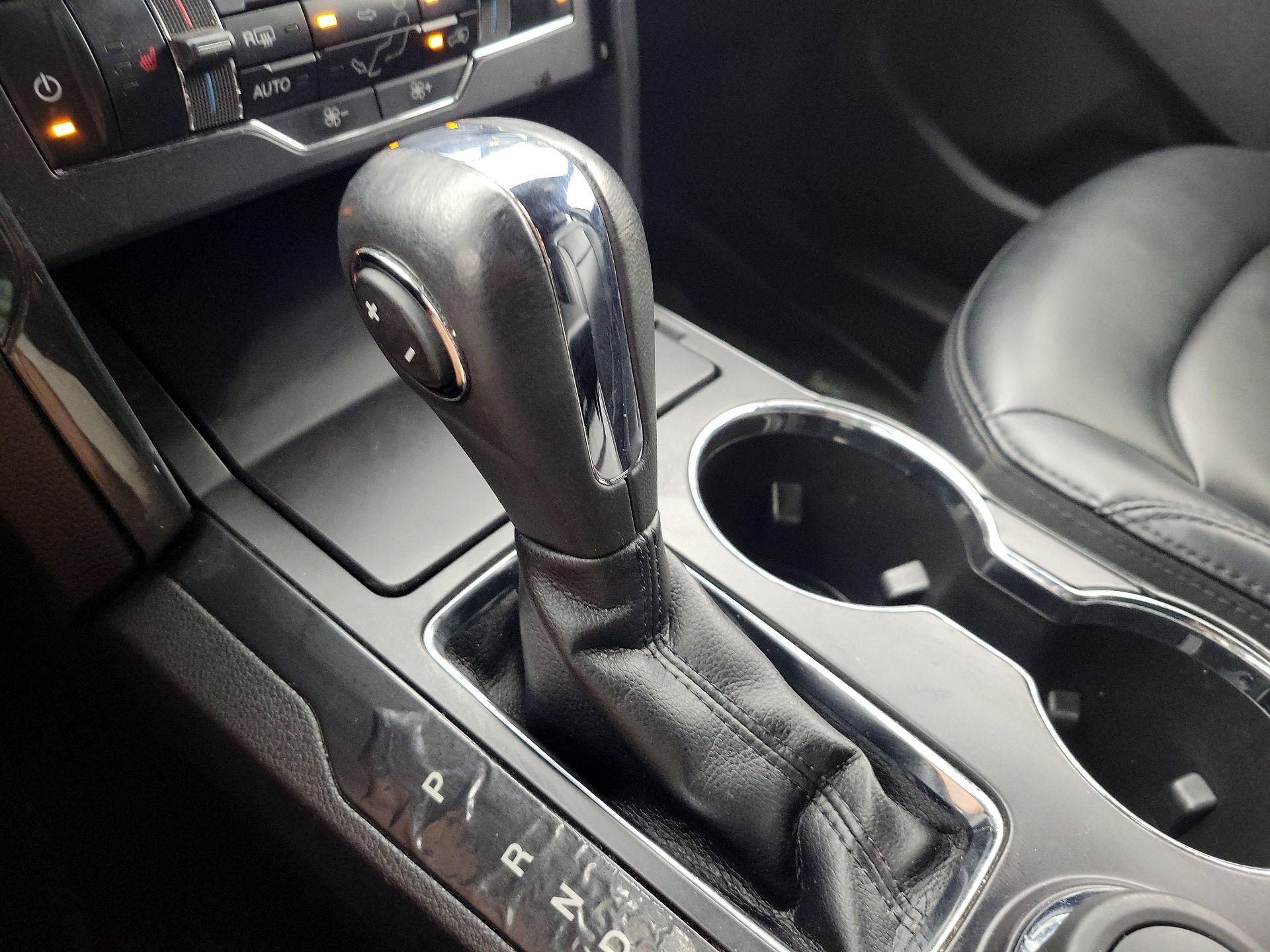 Thumbnail: 2019 Ford Explorer - 17