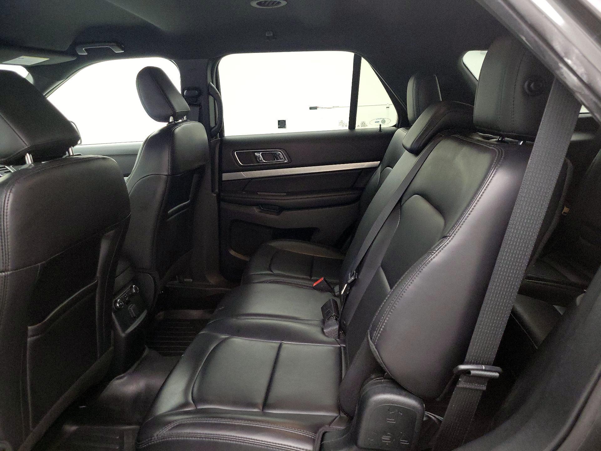 Thumbnail: 2019 Ford Explorer - 19