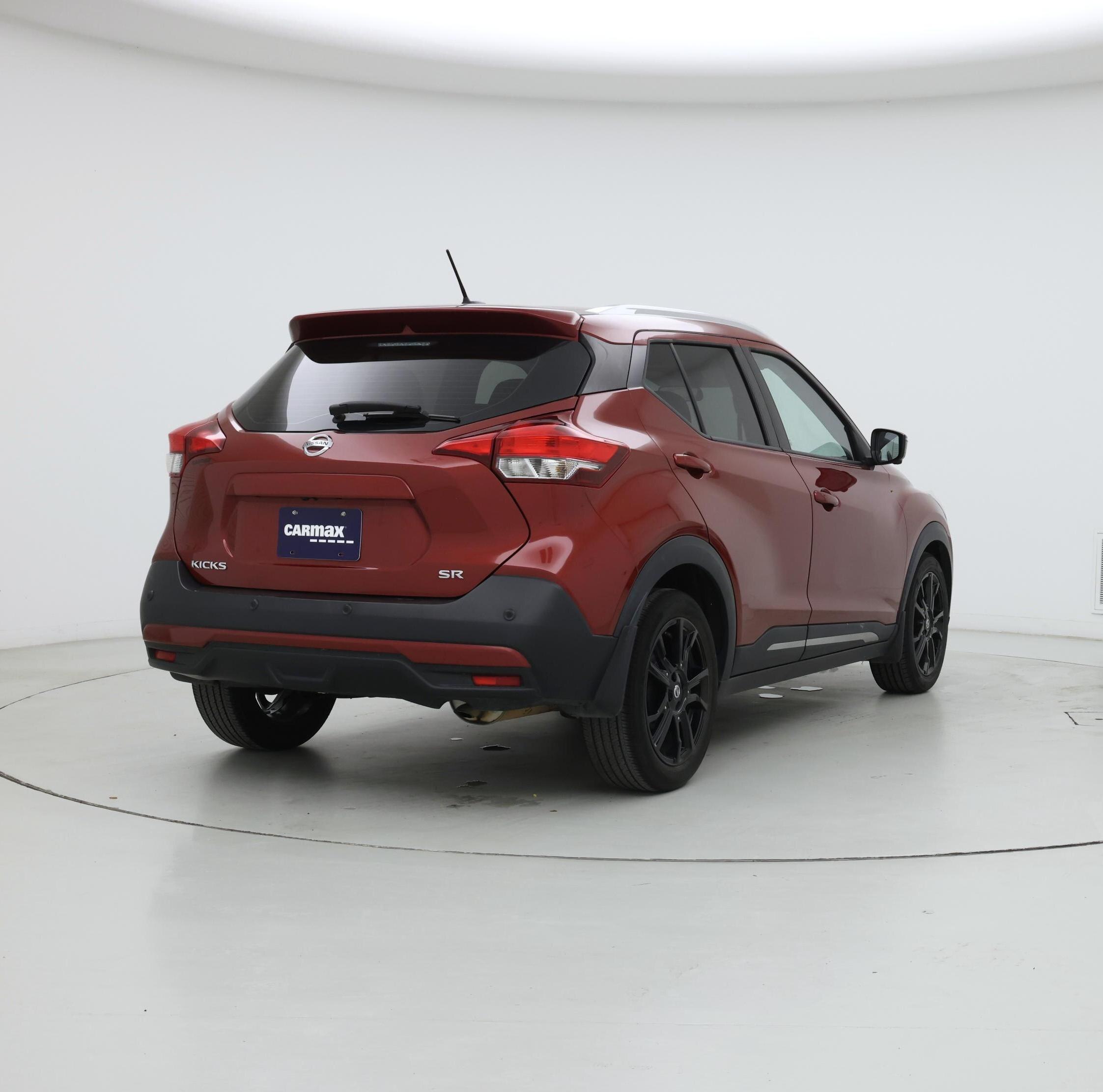 Thumbnail: 2020 Nissan Kicks - 8