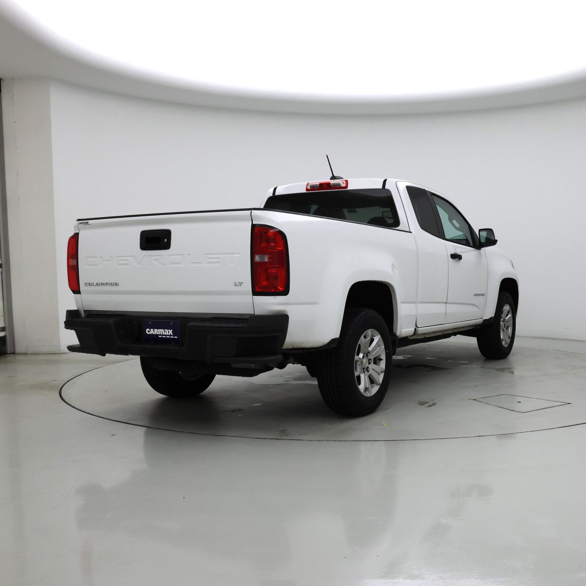 Thumbnail: 2022 Chevrolet Colorado - 8