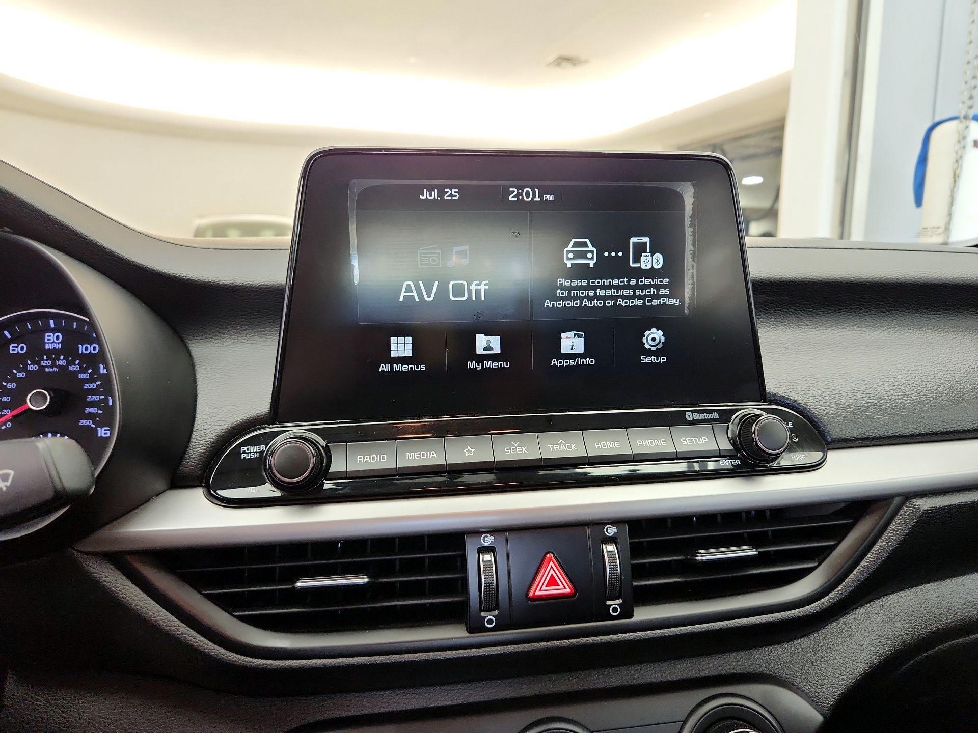 Thumbnail: 2020 Kia Forte - 15