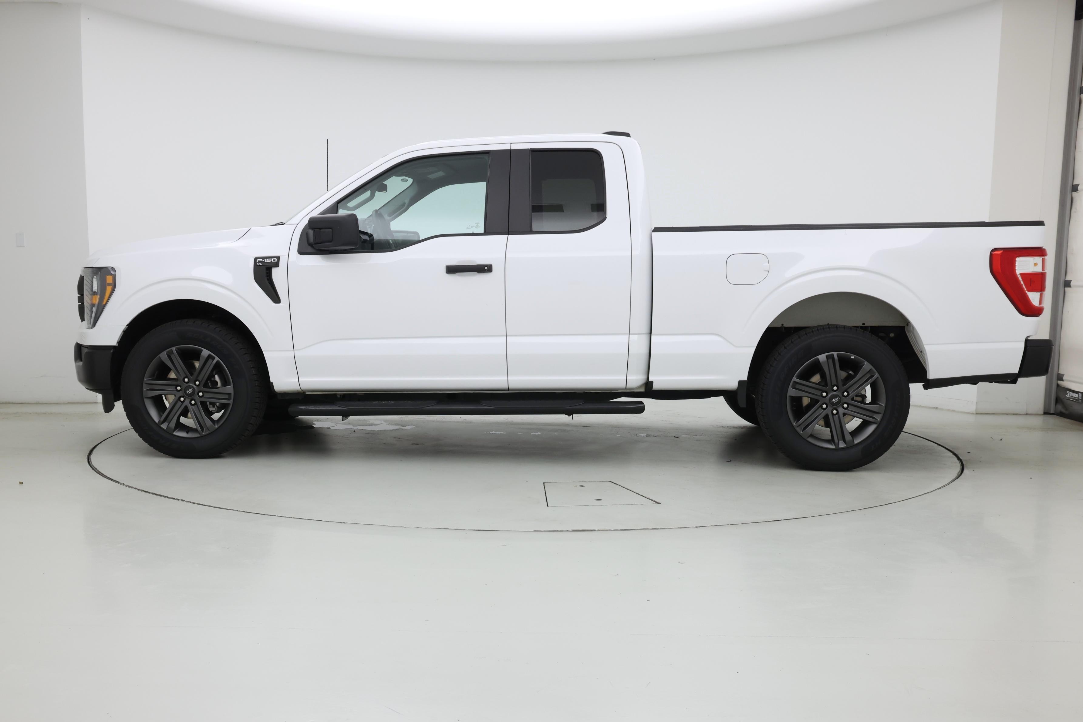 Thumbnail: 2023 Ford F-150 - 3