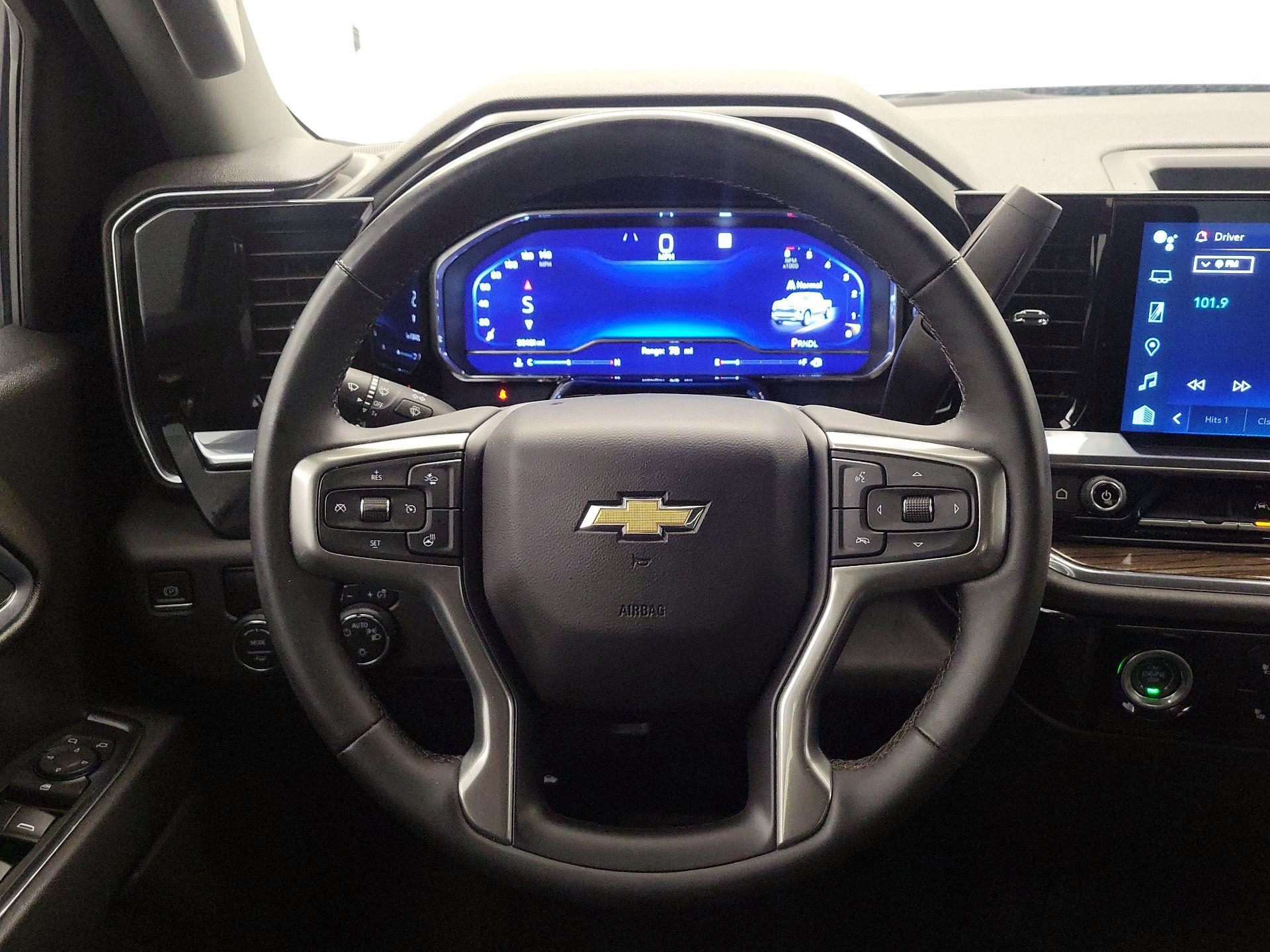 Thumbnail: 2023 Chevrolet Silverado 1500 - 10