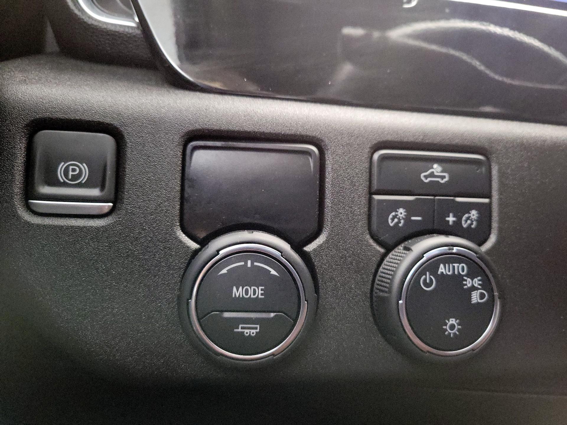 Thumbnail: 2023 Chevrolet Silverado 1500 - 13