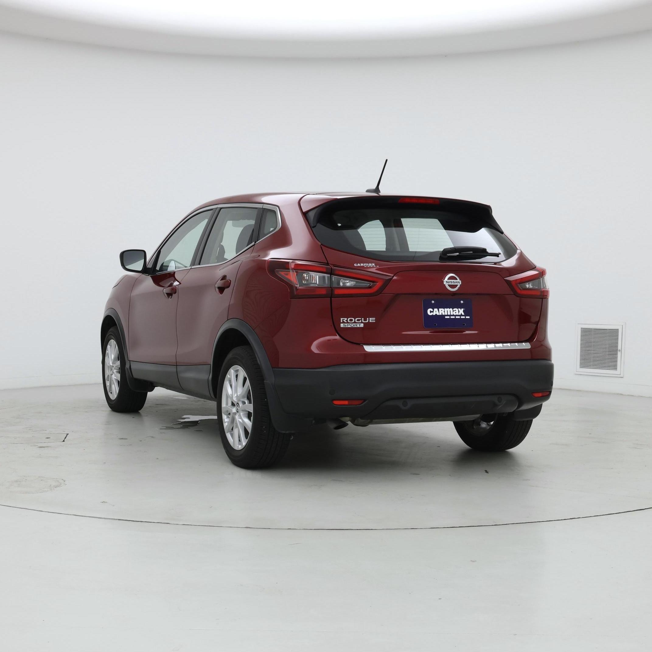 Thumbnail: 2020 Nissan Rogue Sport - 2