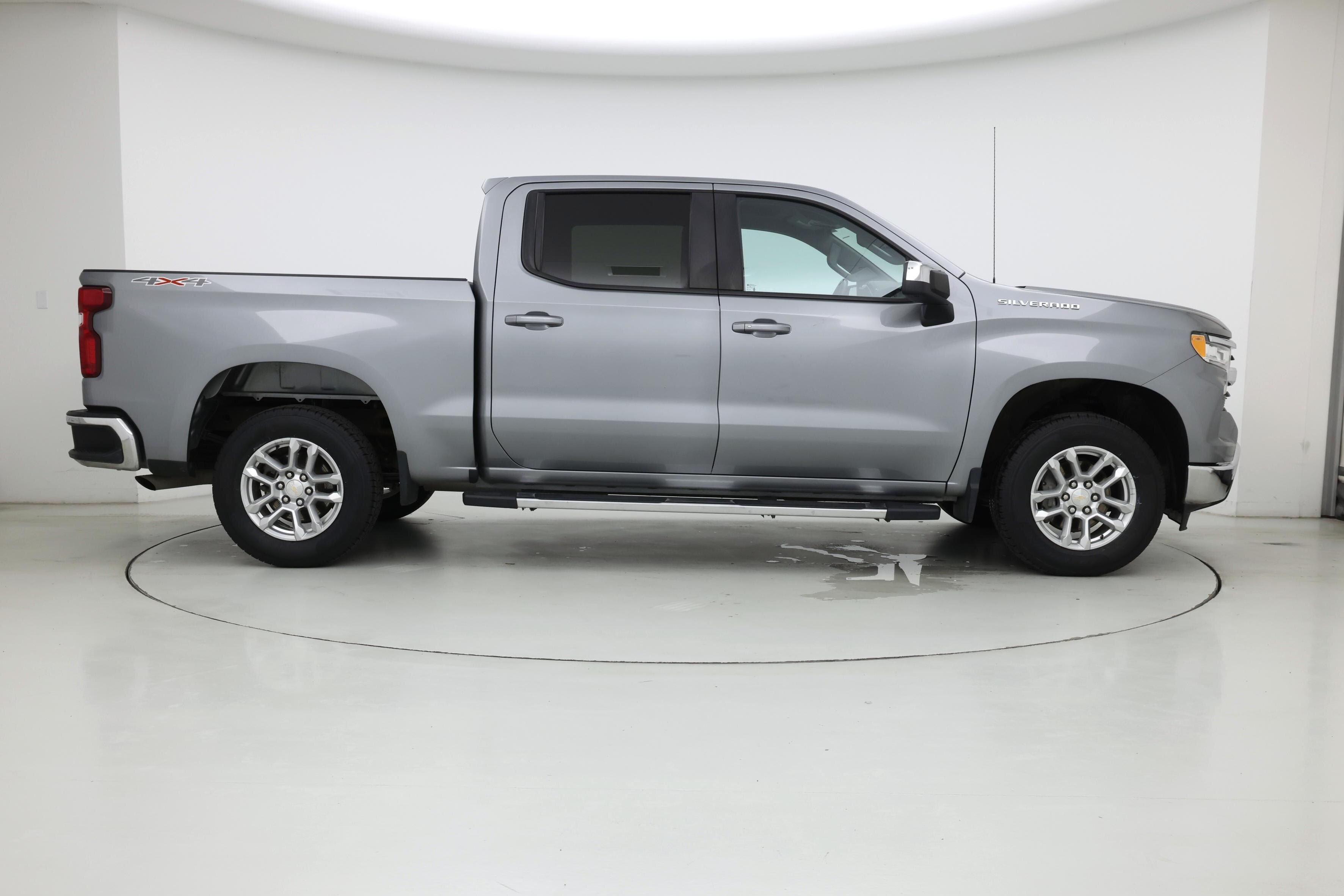 Thumbnail: 2023 Chevrolet Silverado 1500 - 7