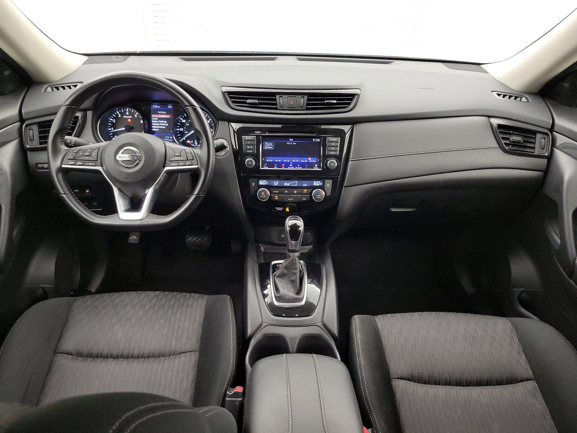 Thumbnail: 2020 Nissan Rogue - 9
