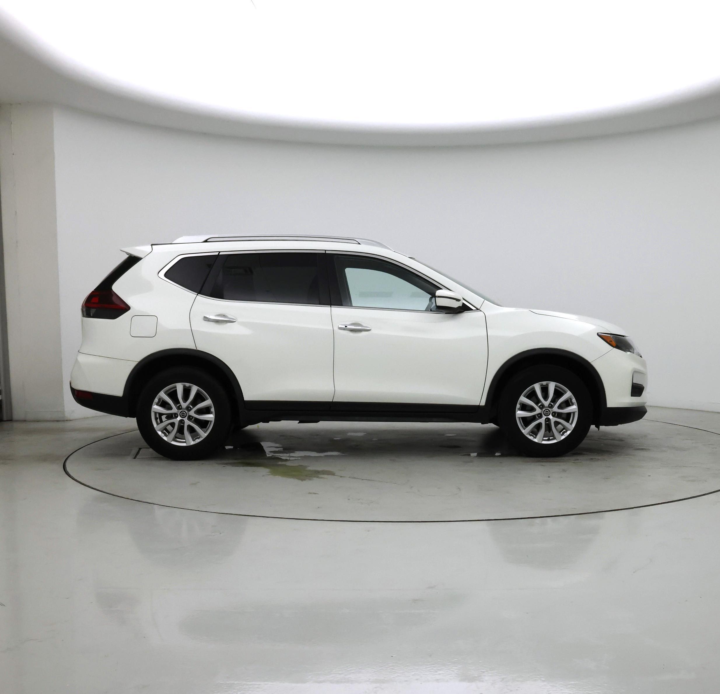 Thumbnail: 2020 Nissan Rogue - 7