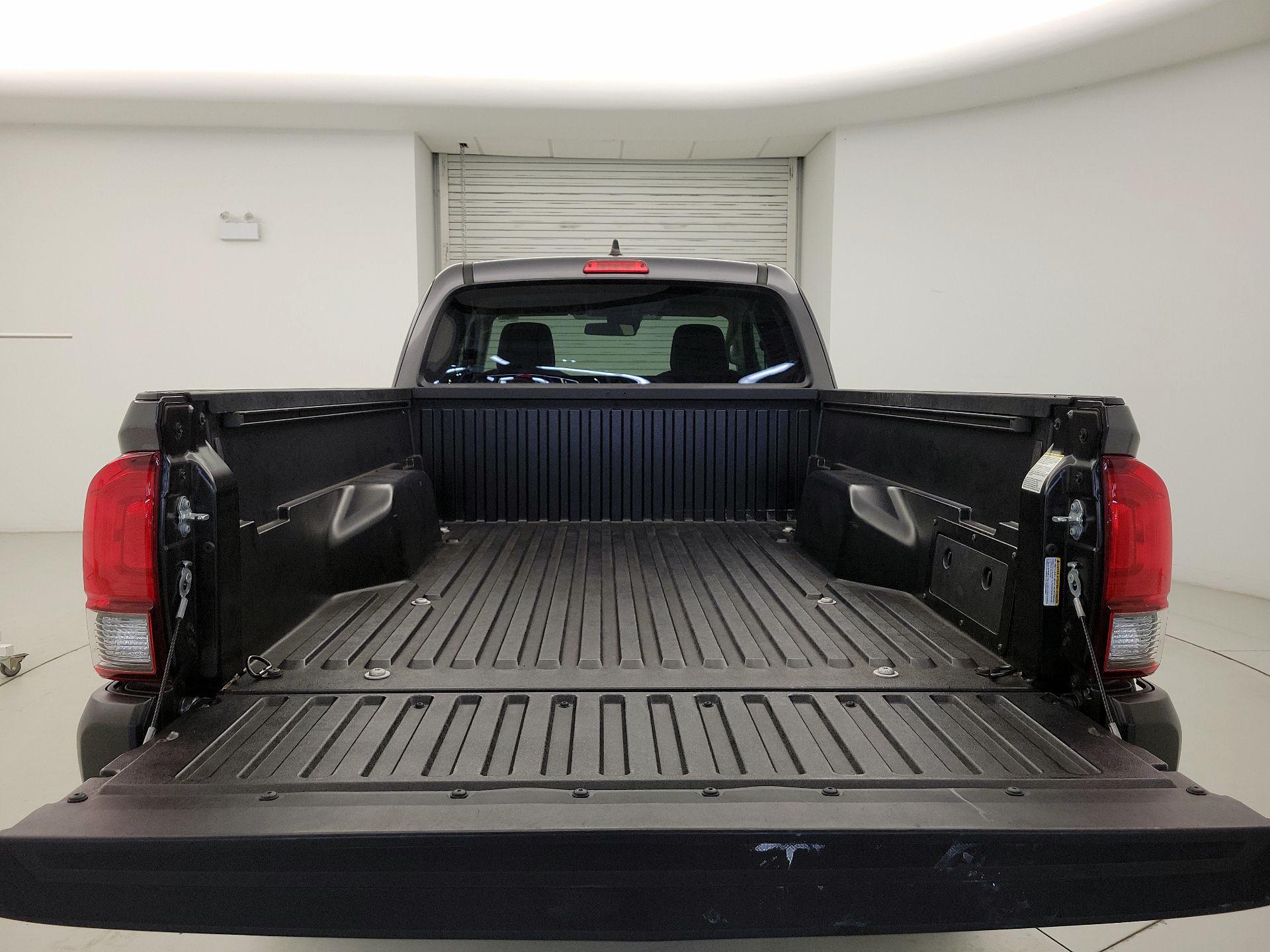 Thumbnail: 2023 Toyota Tacoma - 20