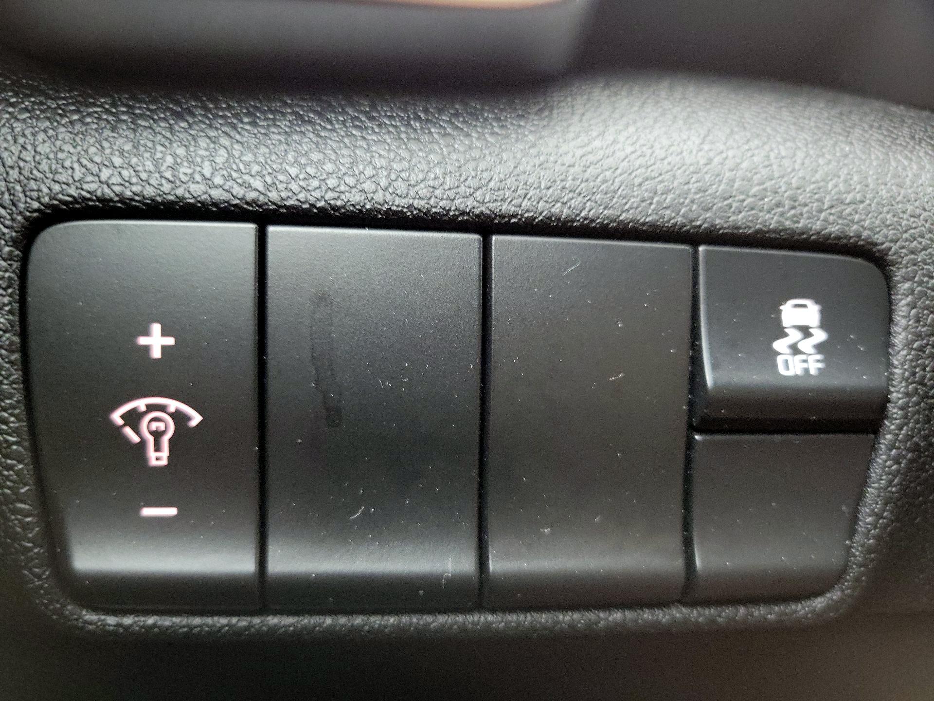 Thumbnail: 2019 Kia Sportage - 13