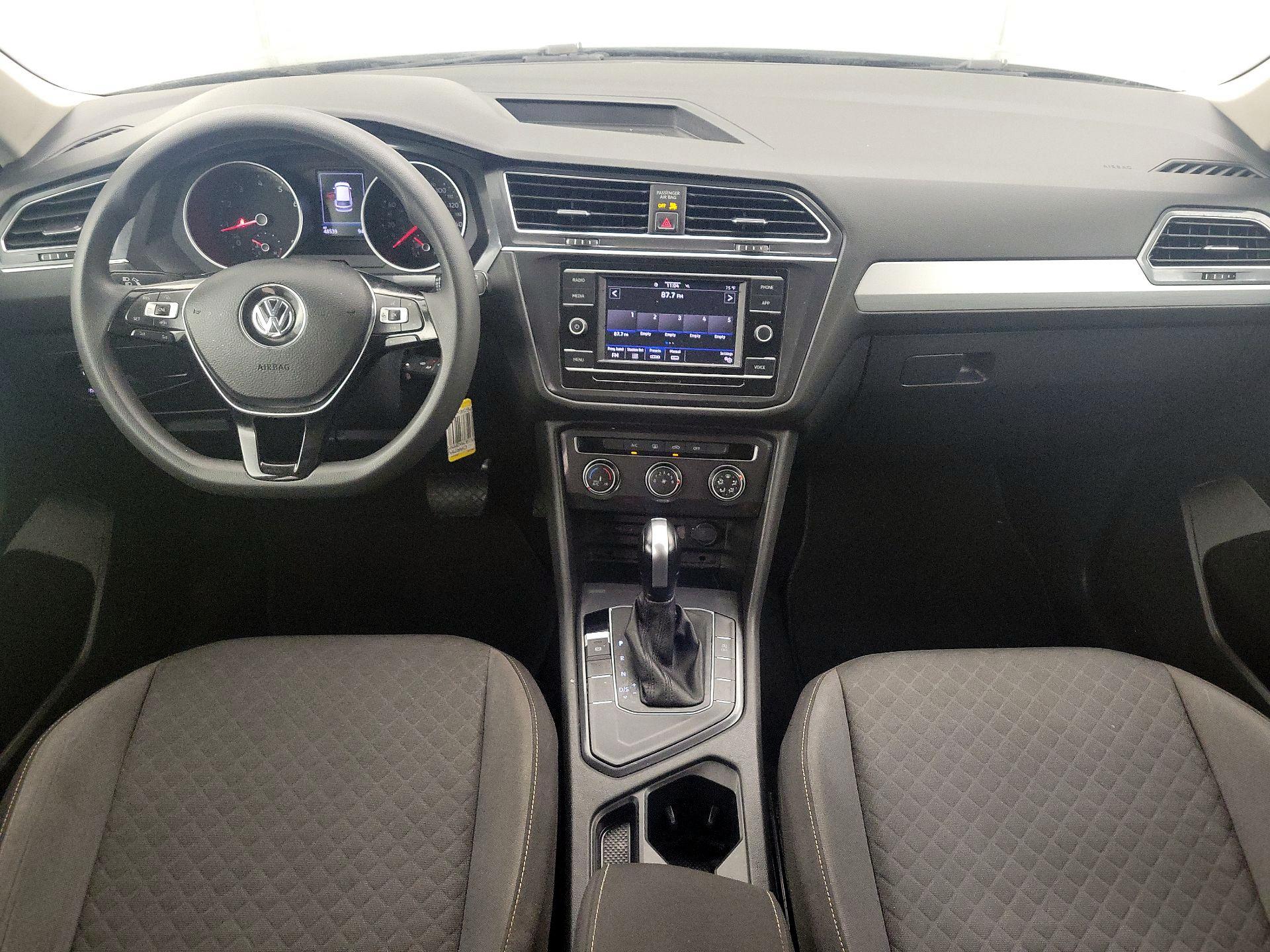 Thumbnail: 2021 Volkswagen Tiguan - 9