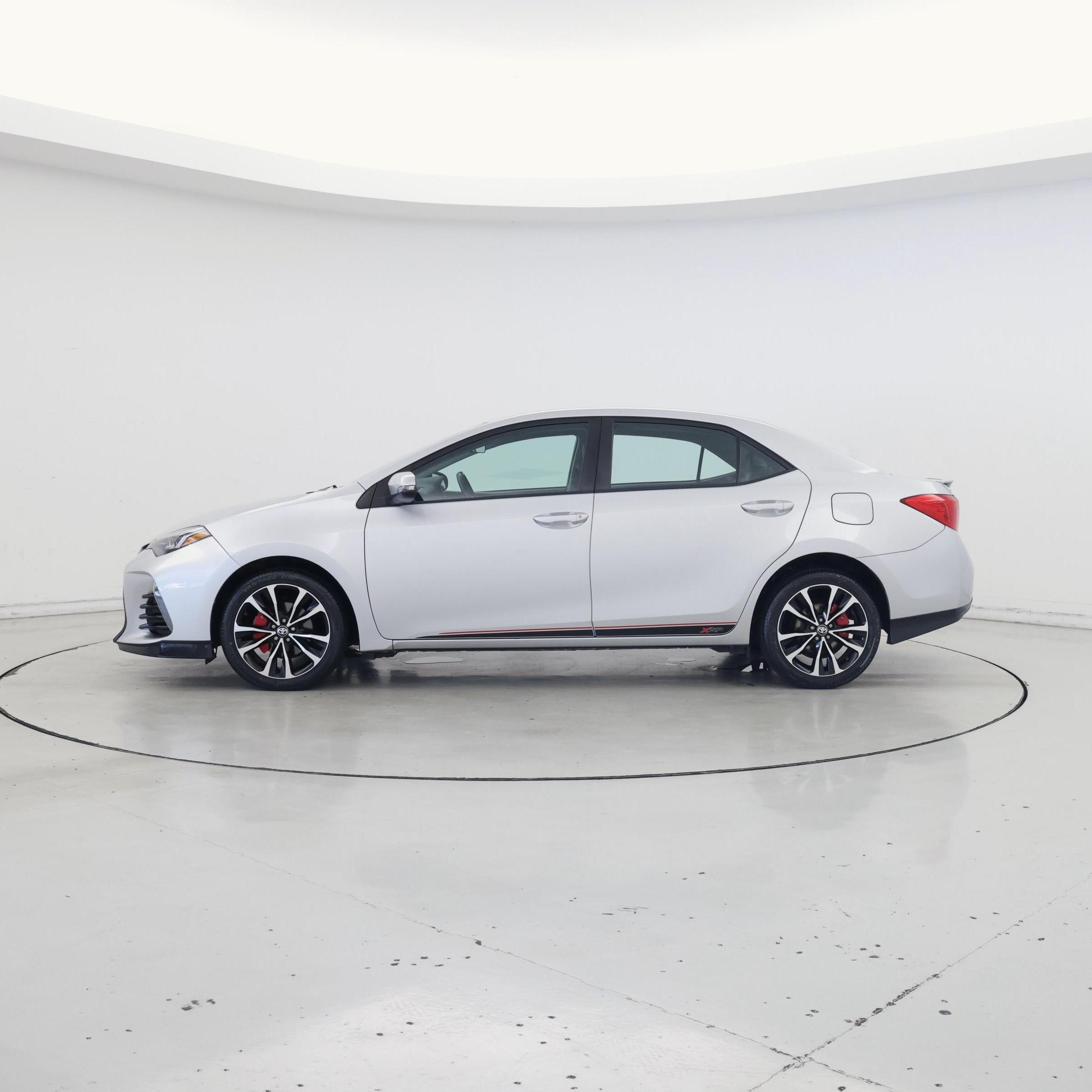 Thumbnail: 2019 Toyota Corolla - 3