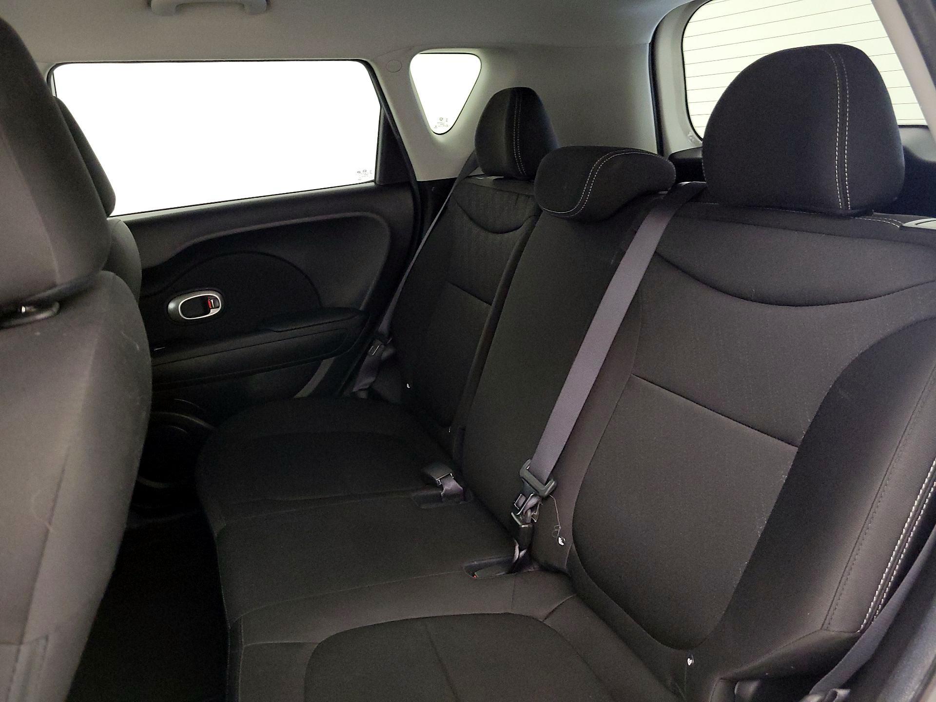 Thumbnail: 2018 Kia Soul - 18