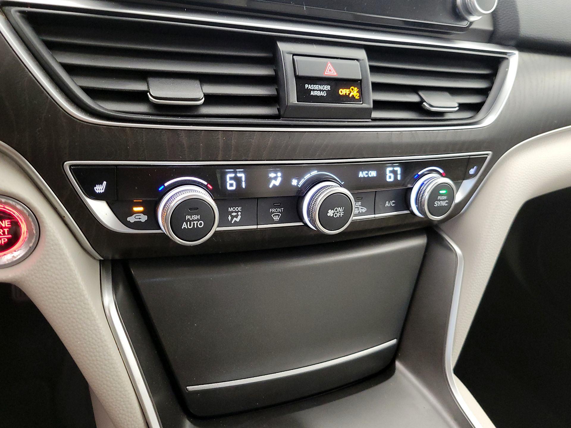 Thumbnail: 2019 Honda Accord - 16