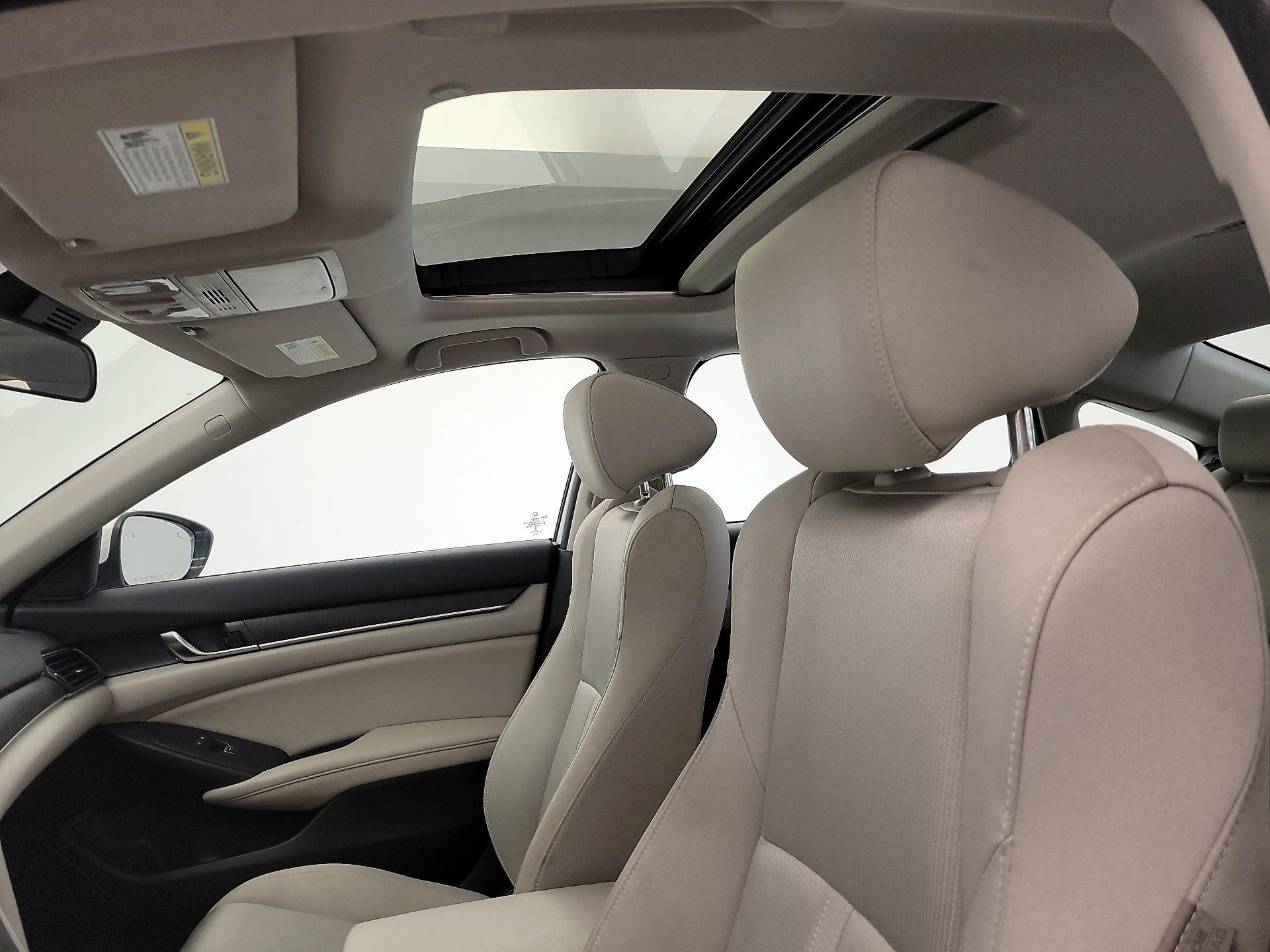Thumbnail: 2019 Honda Accord - 19
