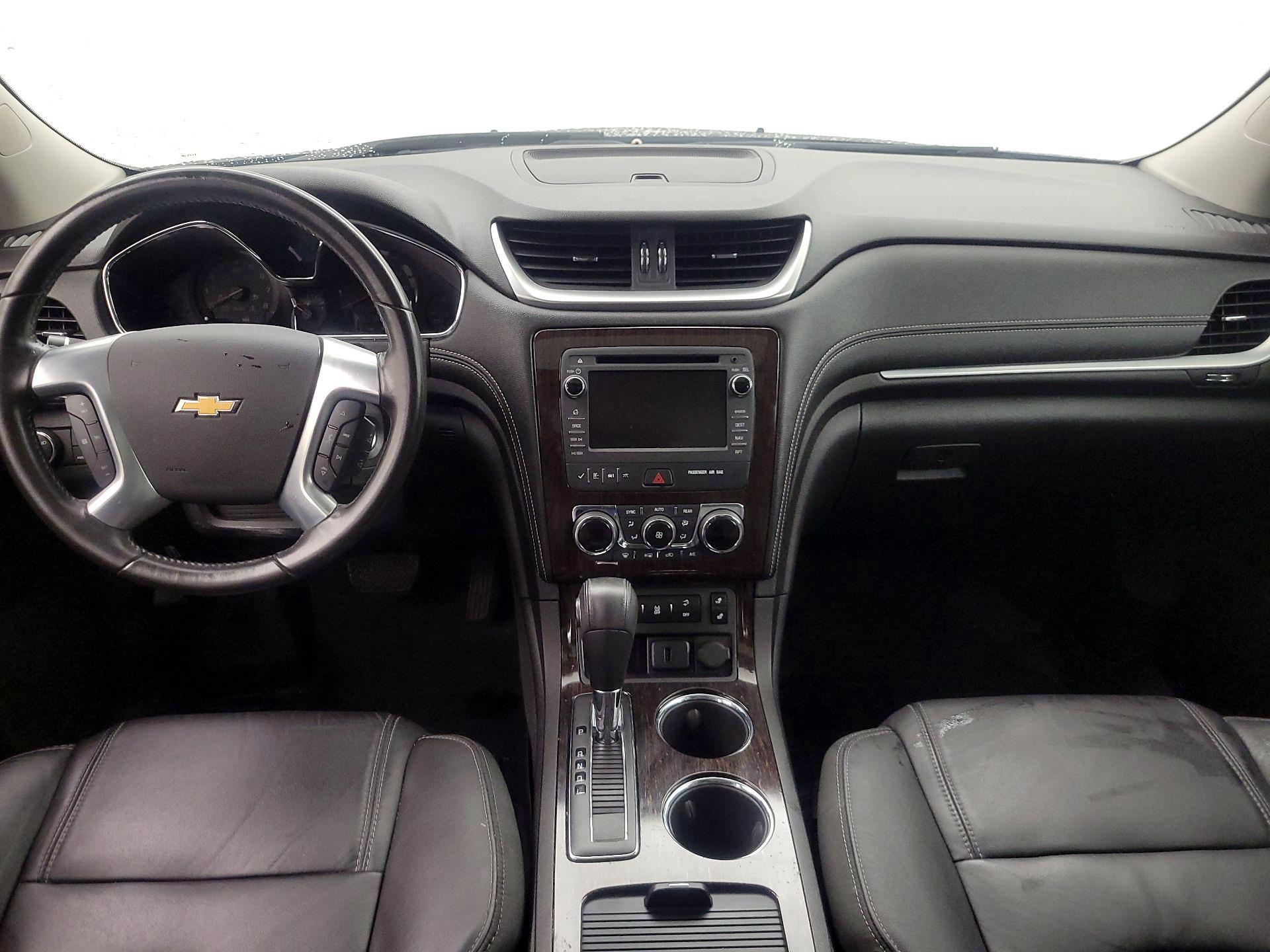 Thumbnail: 2015 Chevrolet Traverse - 9