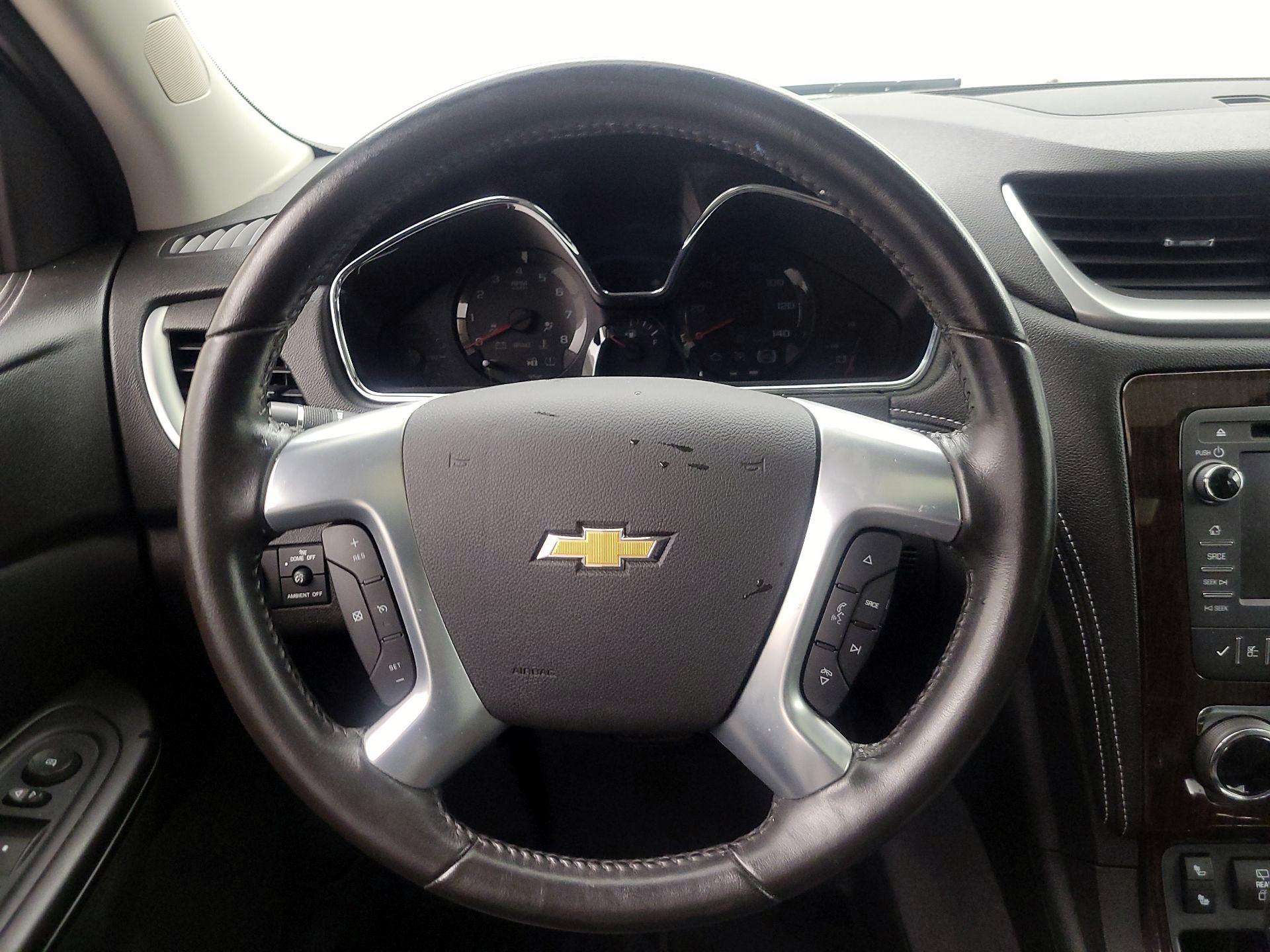 Thumbnail: 2015 Chevrolet Traverse - 10