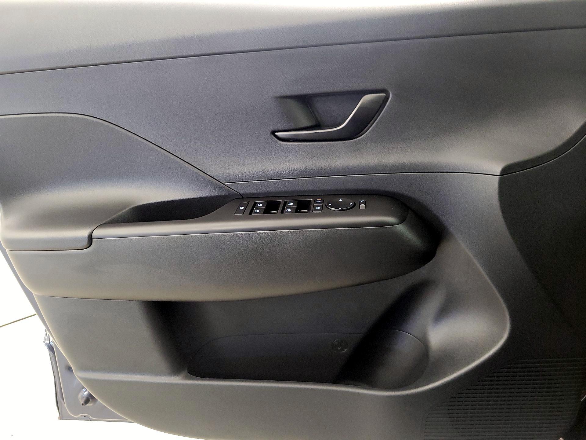 Thumbnail: 2025 Hyundai Kona - 12