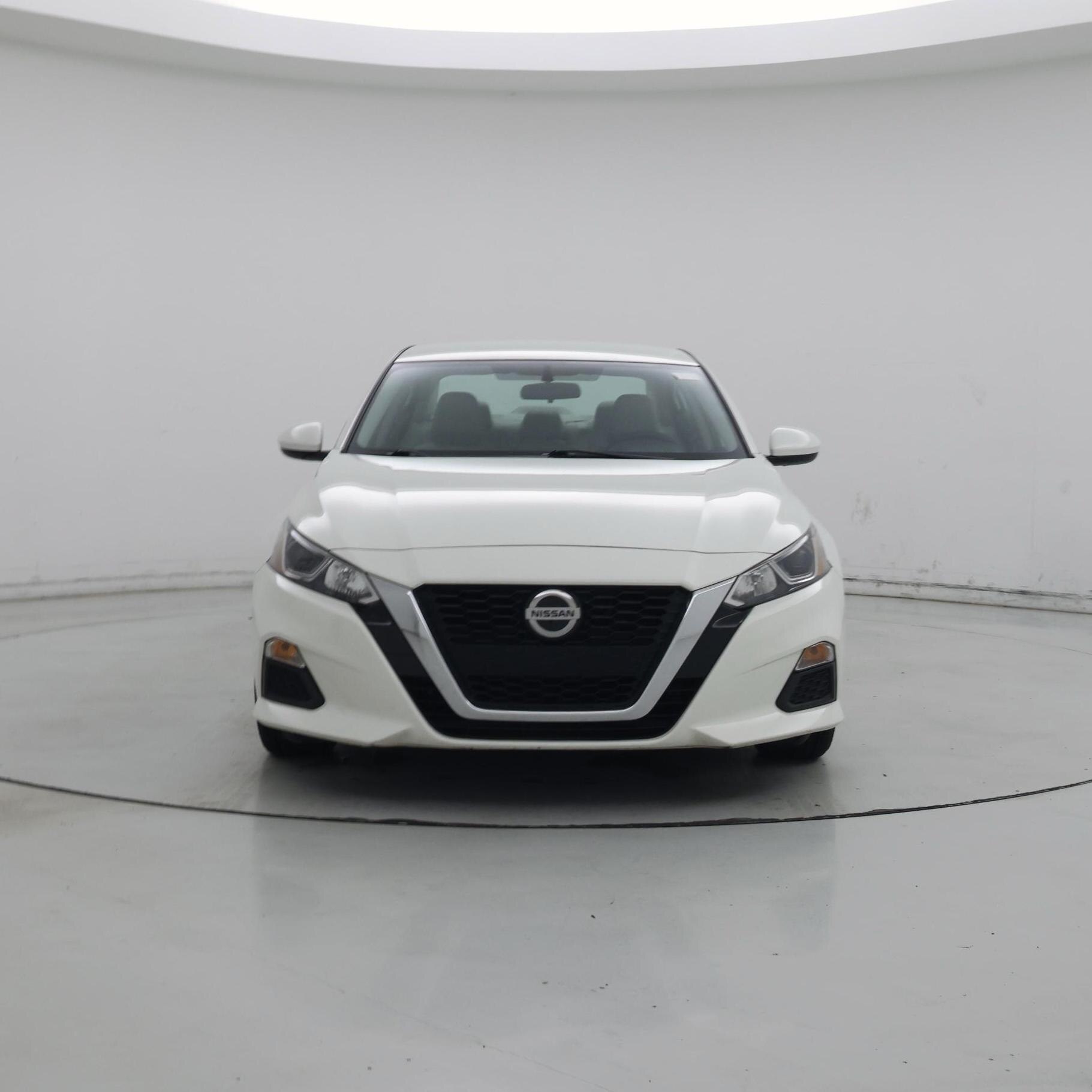 Thumbnail: 2019 Nissan Altima - 5