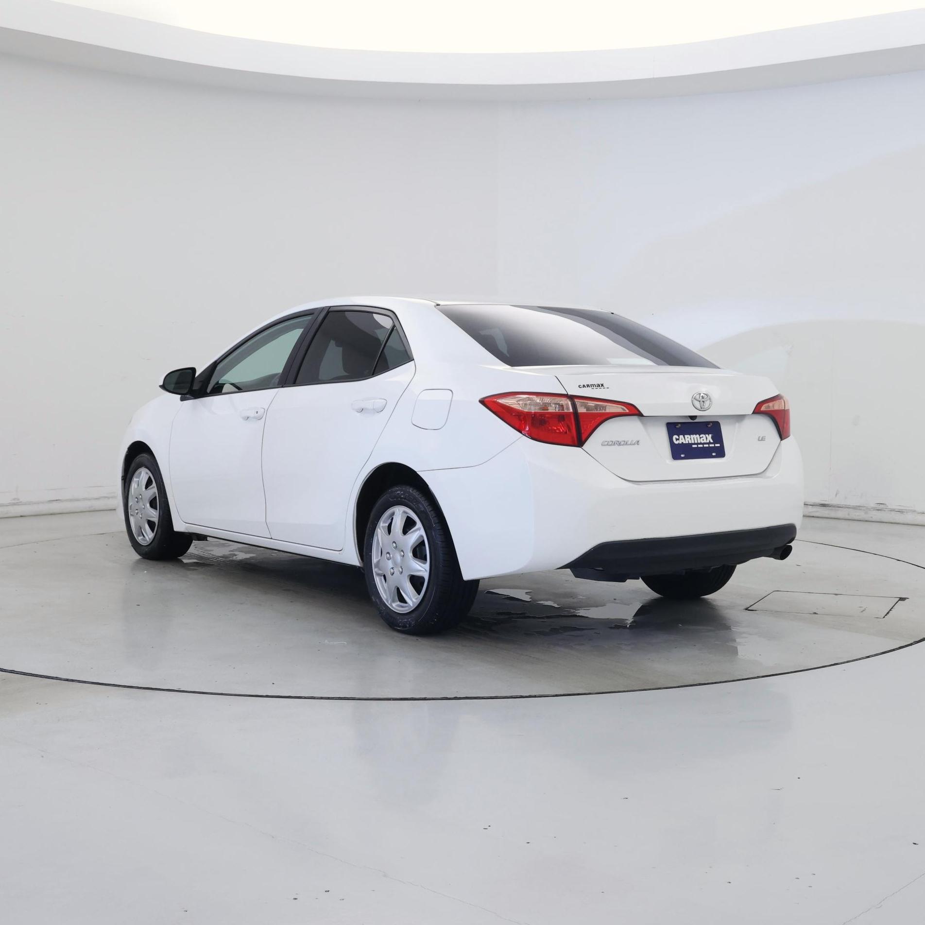 Thumbnail: 2017 Toyota Corolla - 2