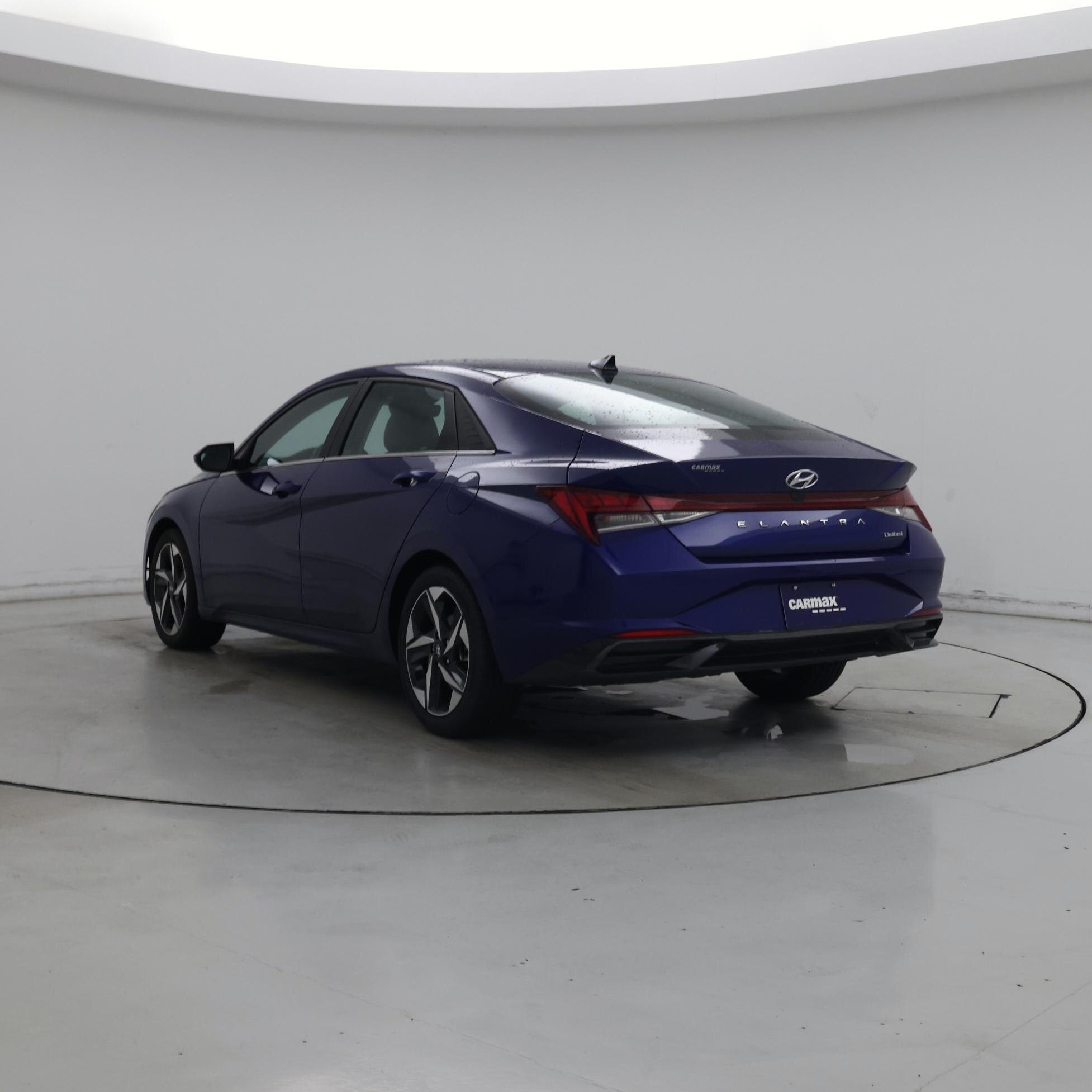 Thumbnail: 2023 Hyundai Elantra - 2