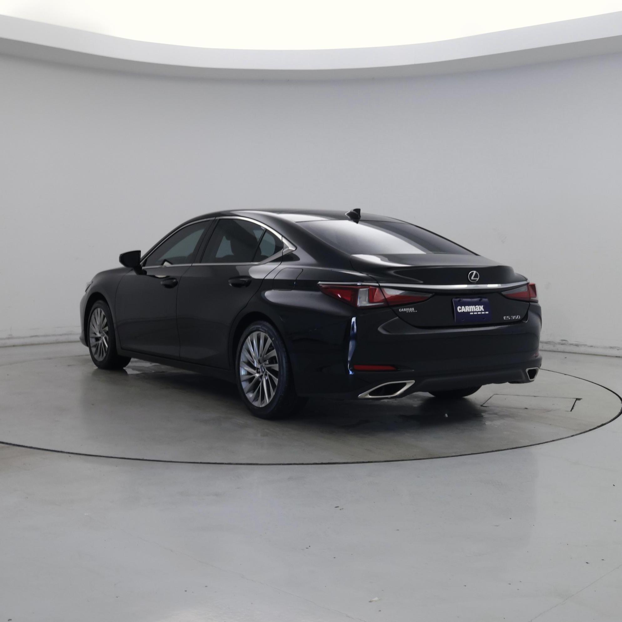 Thumbnail: 2020 Lexus ES - 2