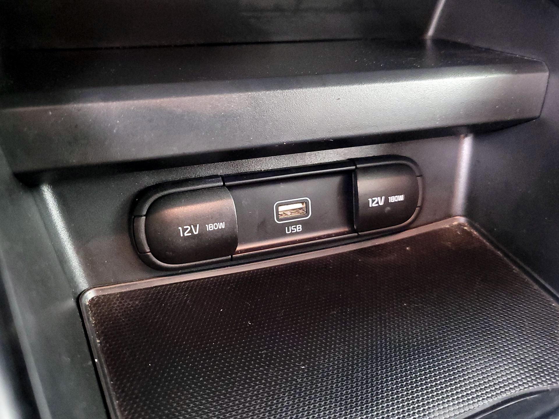 Thumbnail: 2021 Kia Soul - 18