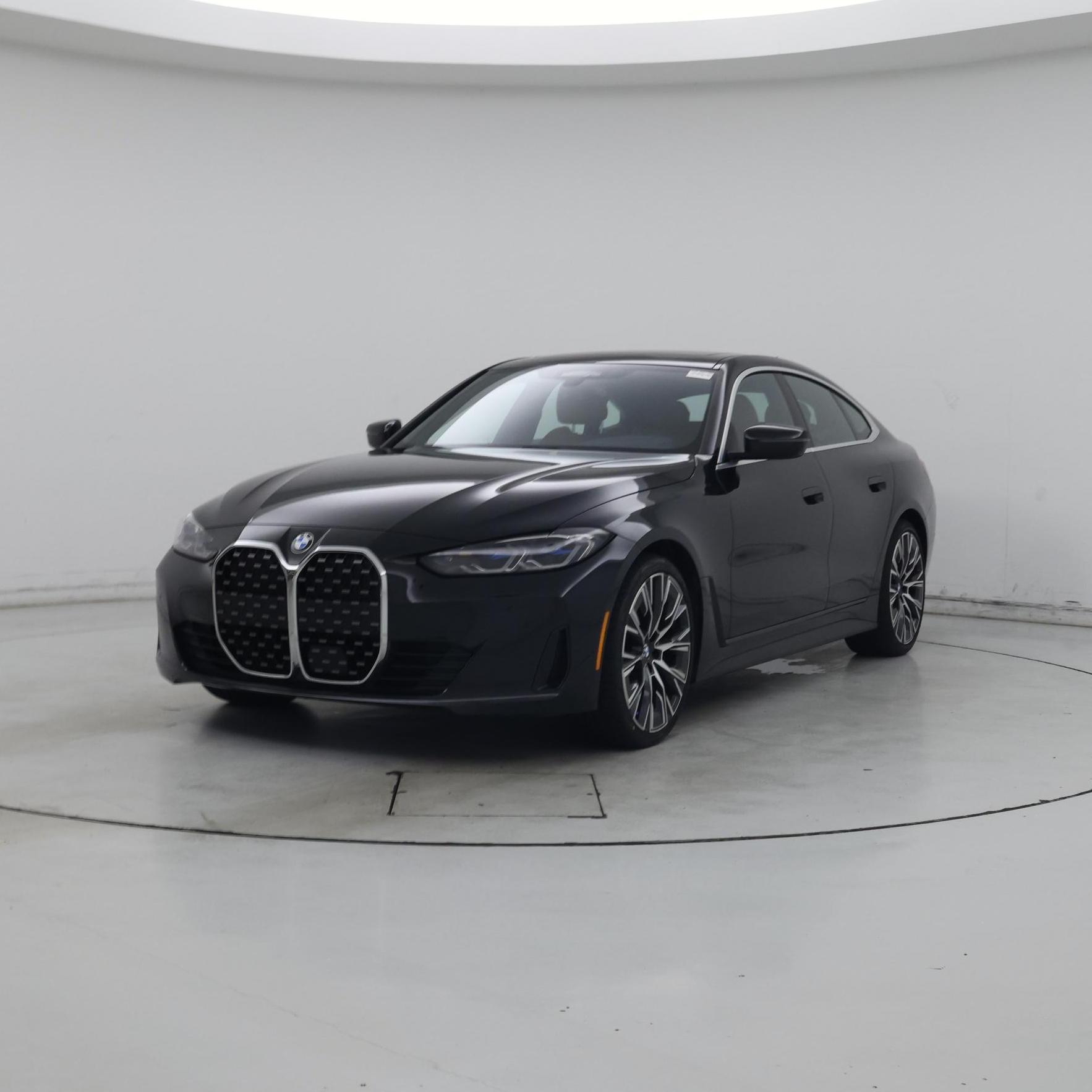 Thumbnail: 2023 BMW 4 Series - 4