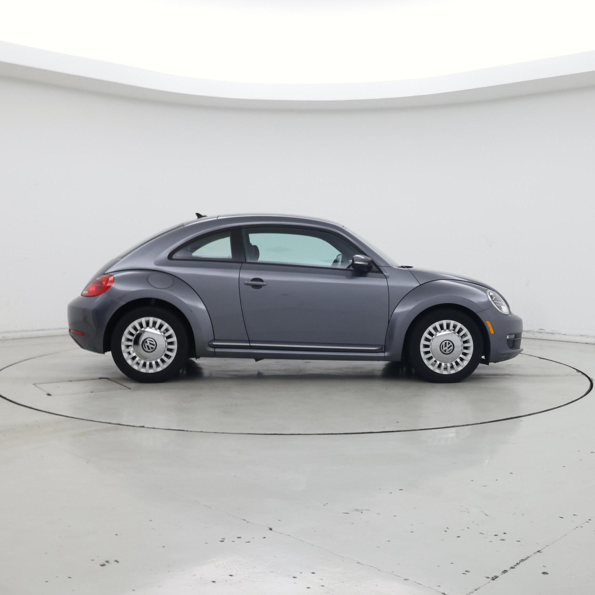 Thumbnail: 2014 Volkswagen Beetle - 7