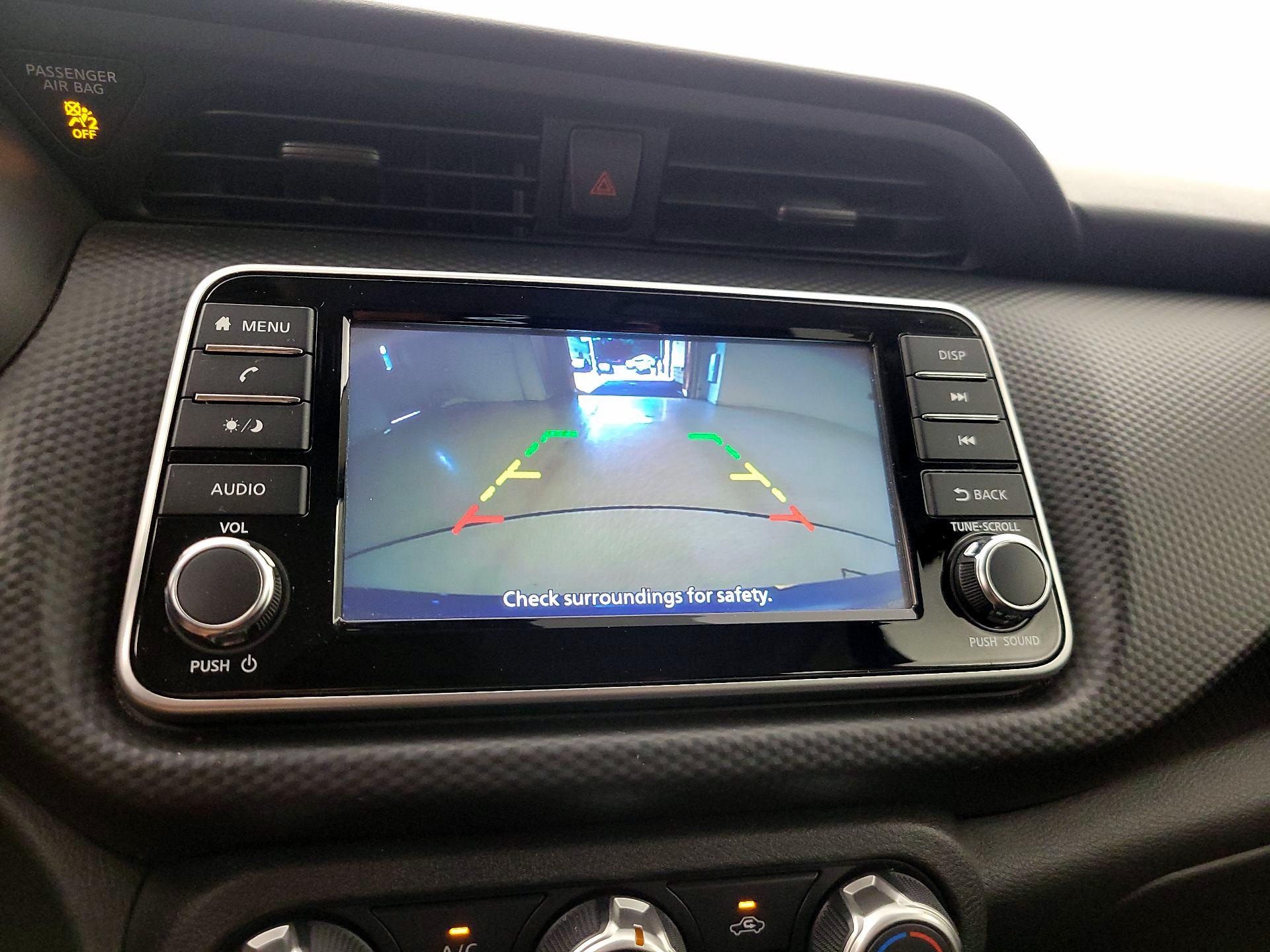 Thumbnail: 2021 Nissan Kicks - 14
