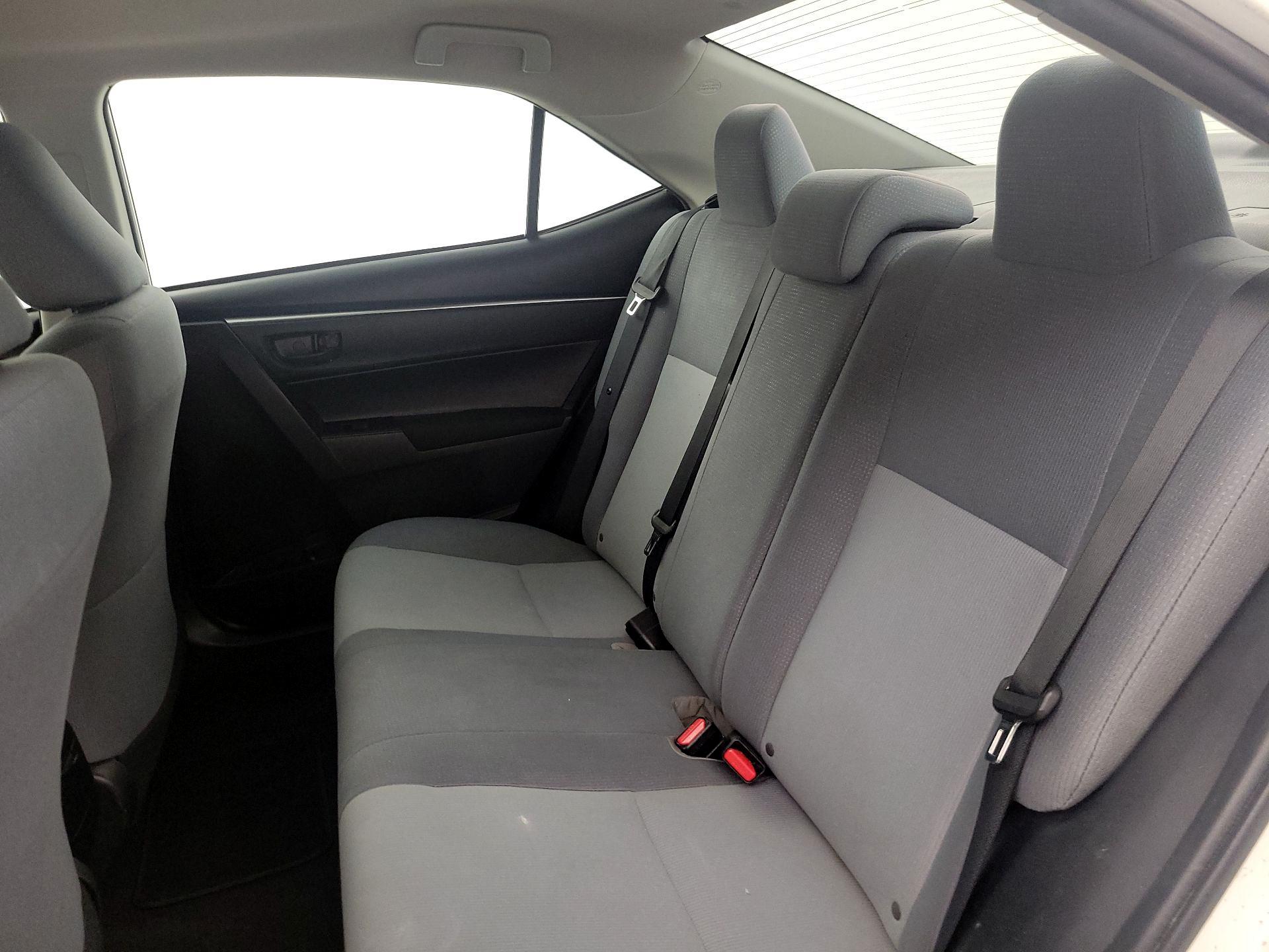 Thumbnail: 2014 Toyota Corolla - 18