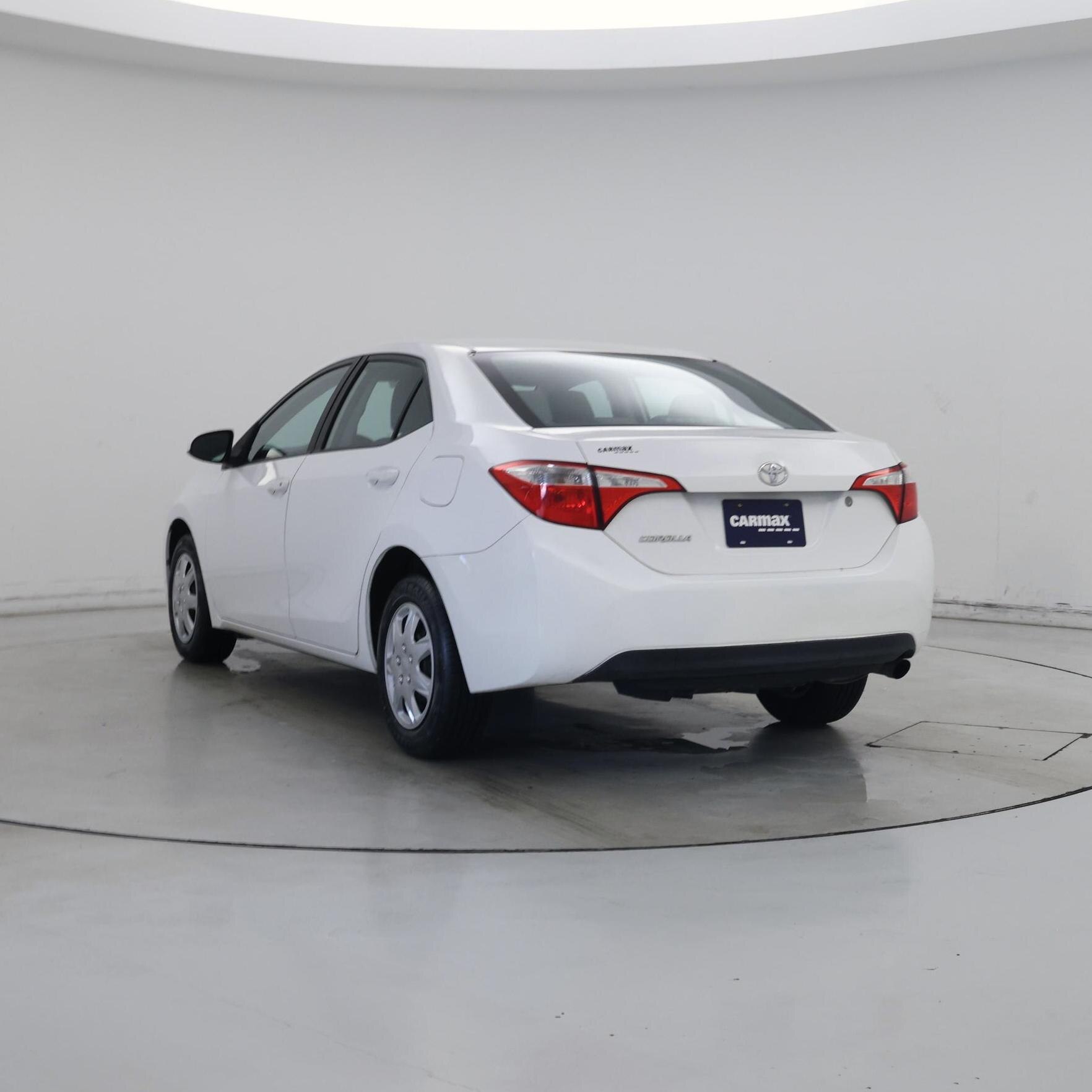 Thumbnail: 2014 Toyota Corolla - 2