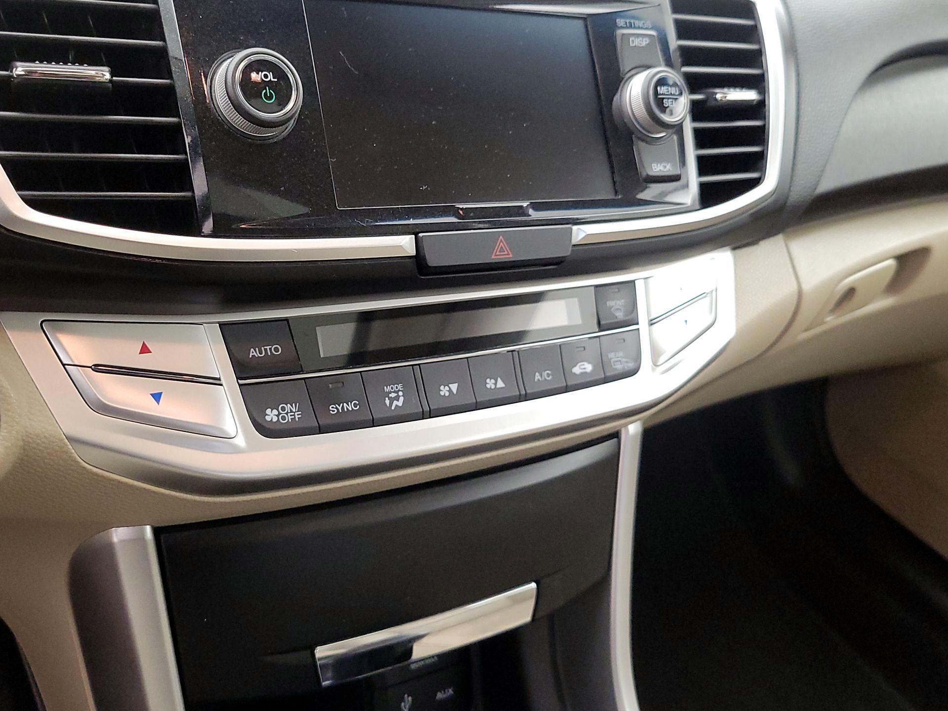 Thumbnail: 2013 Honda Accord - 16