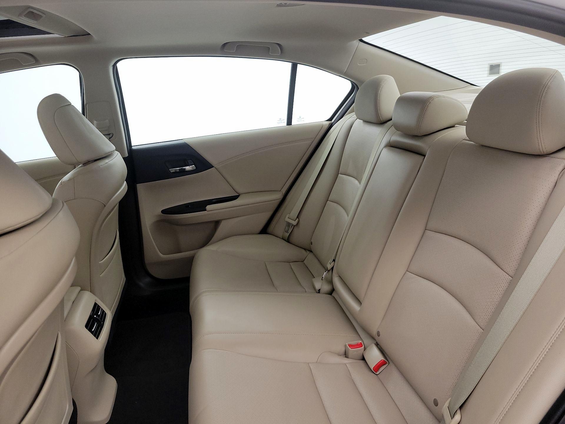 Thumbnail: 2013 Honda Accord - 20