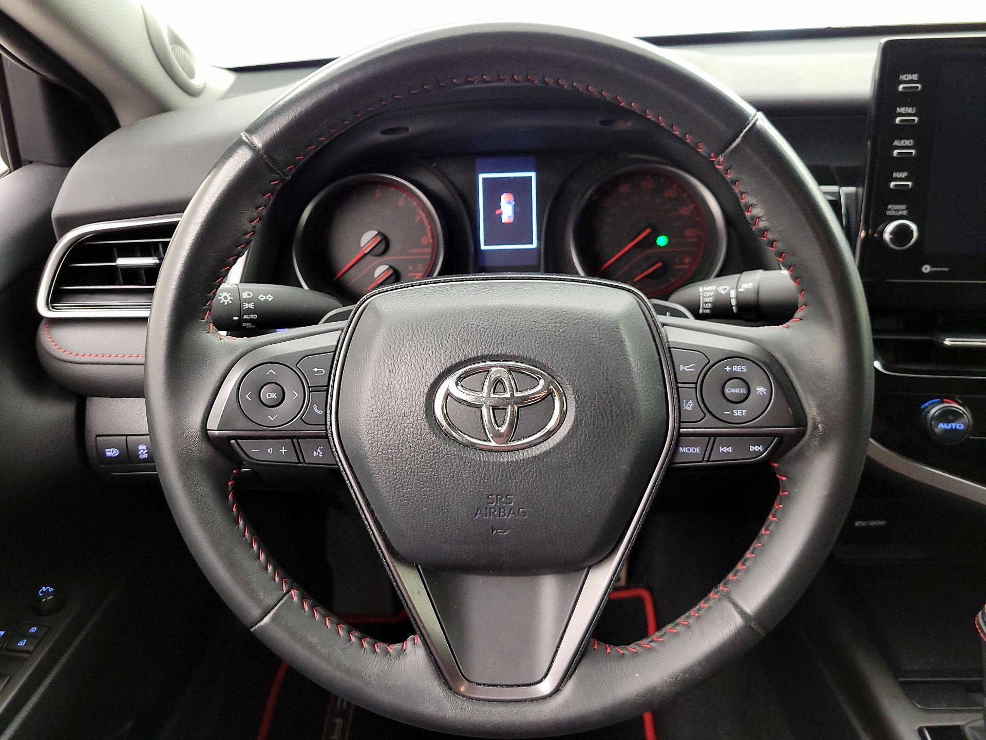 Thumbnail: 2023 Toyota Camry - 10