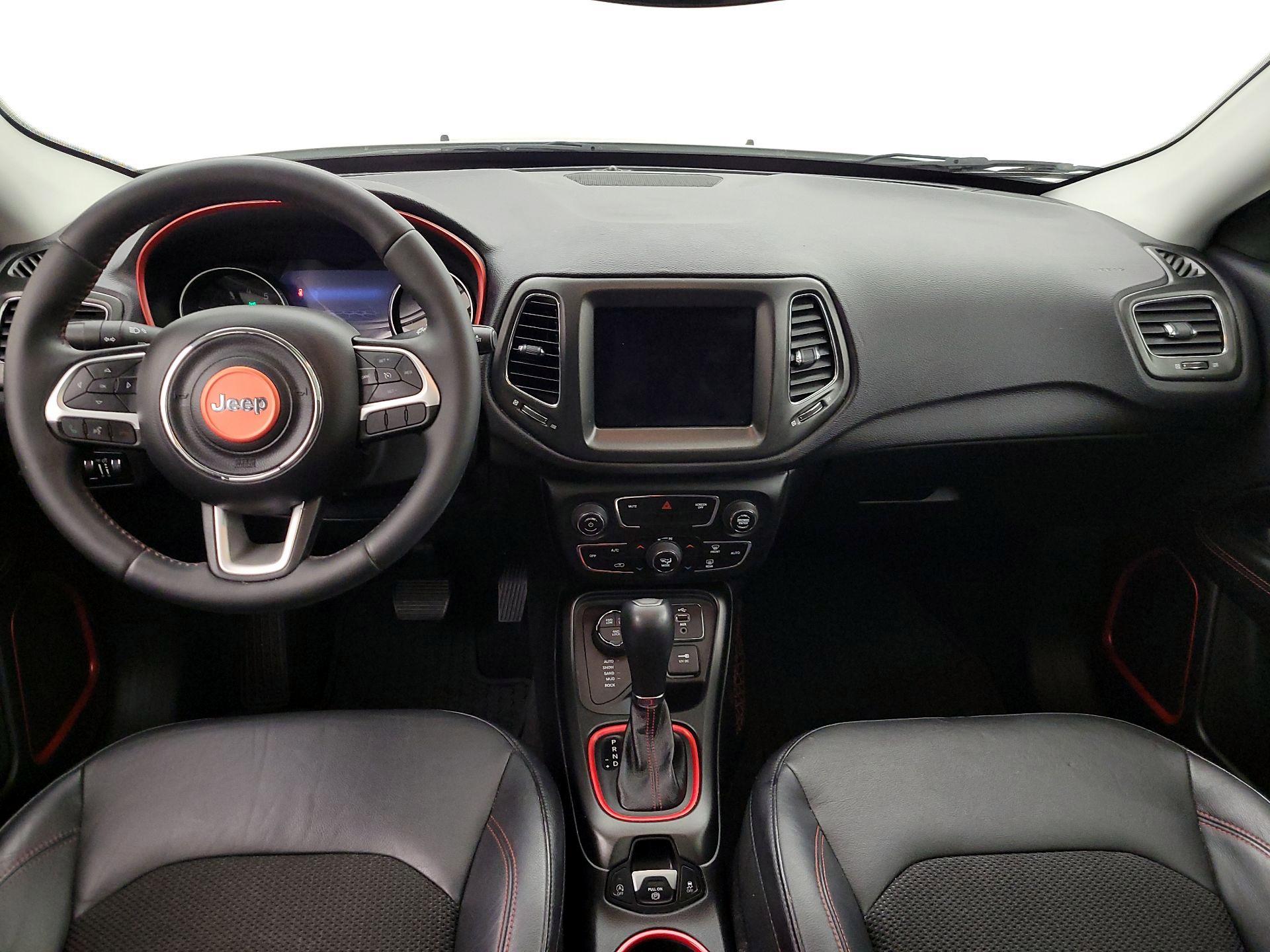 Thumbnail: 2017 Jeep Compass - 9